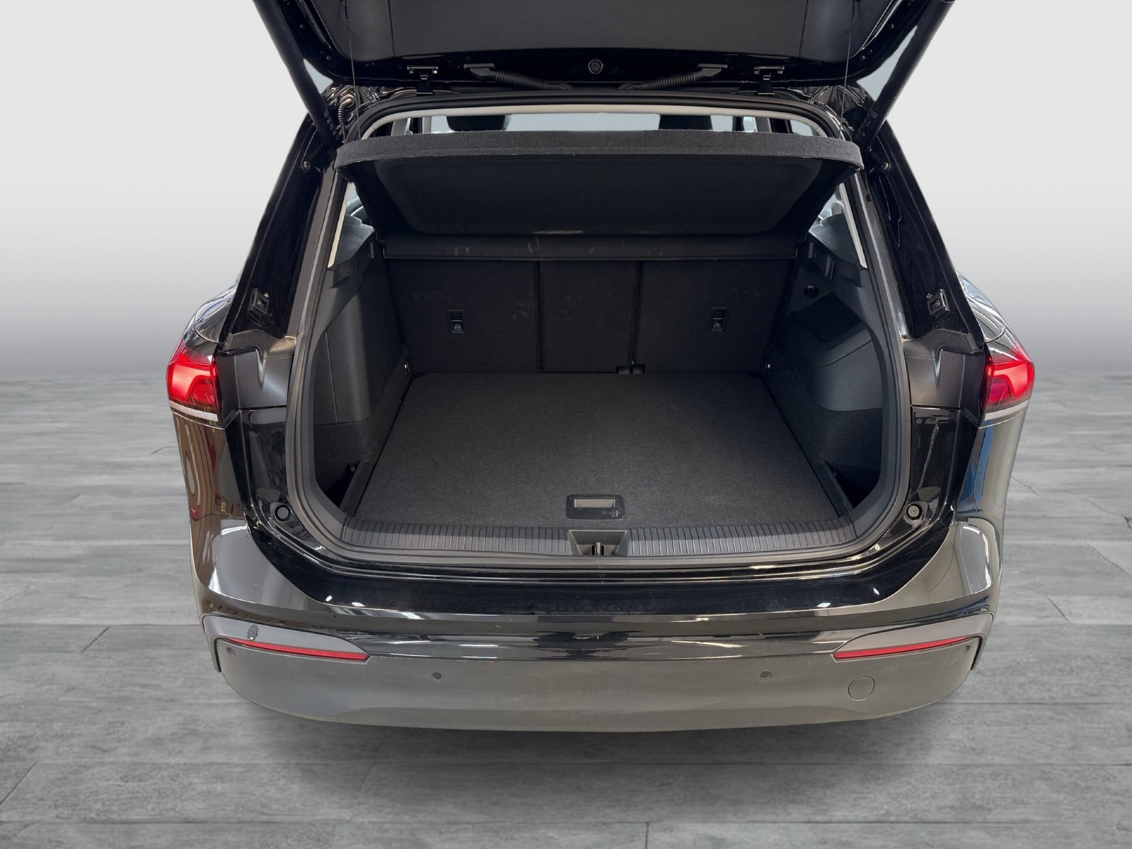 Volkswagen Tiguan 1.5 HYBRID ENERGY 360CAM ACC LM18 EKLAPPE