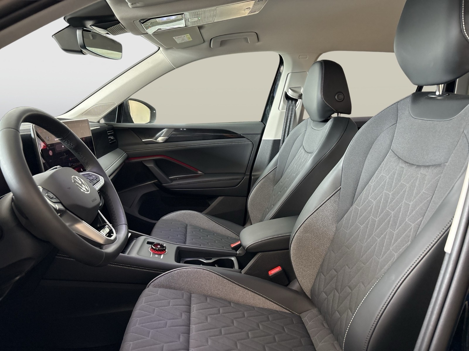 Volkswagen Tiguan 1.5 HYBRID ENERGY 360CAM ACC LM18 EKLAPPE