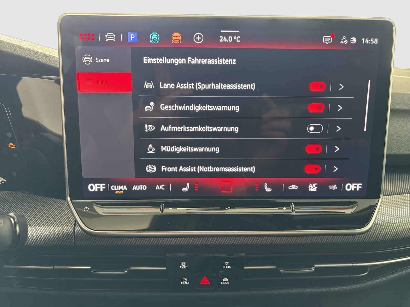 Volkswagen Golf VIII 2.0 GTI CLUBSPORT CAM ACC LM18 HEAD-UP