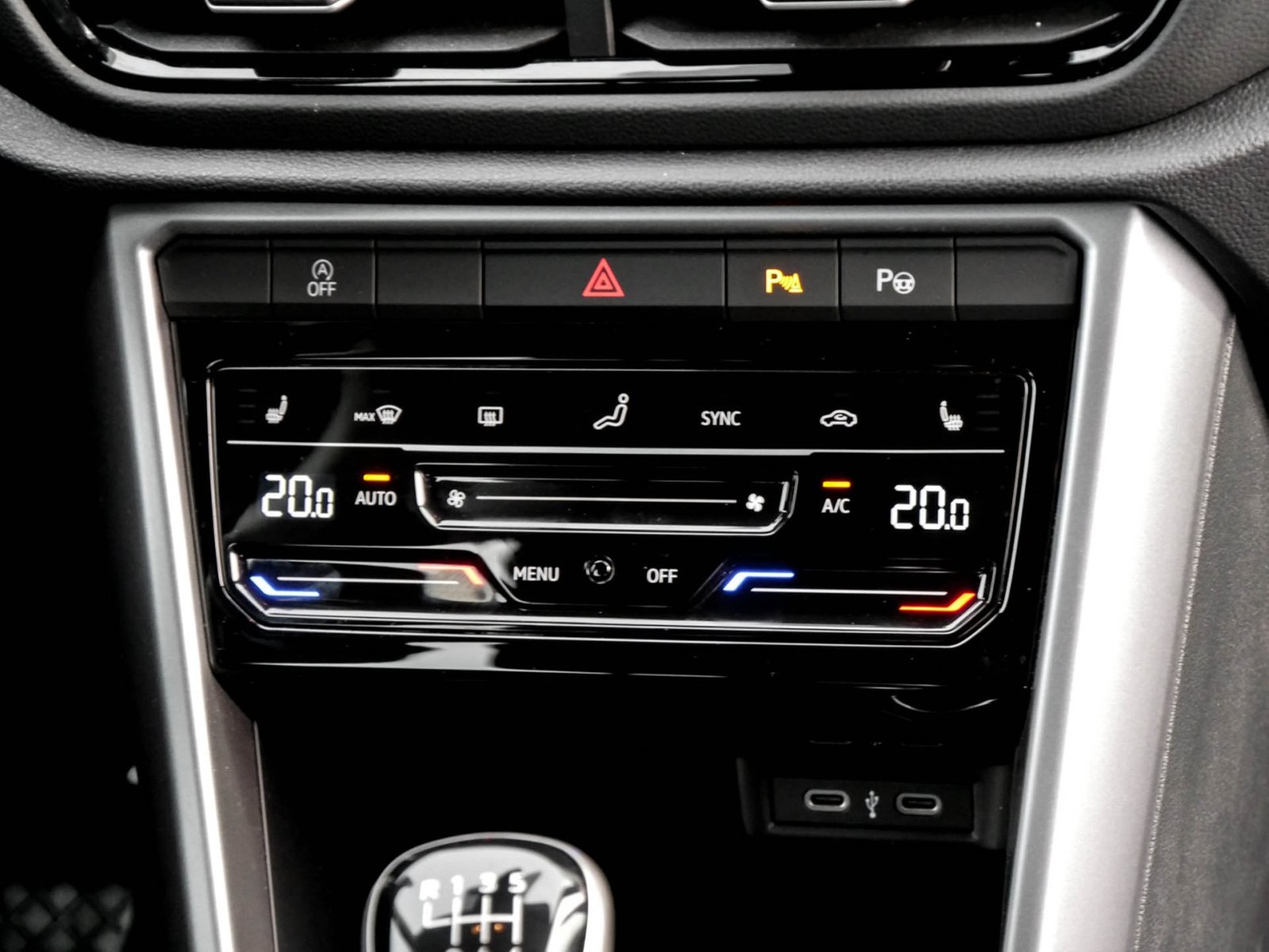 Volkswagen T-Roc 1.5 LIFE NAVI ALU CARPLAY SITZHEIZUNG LED