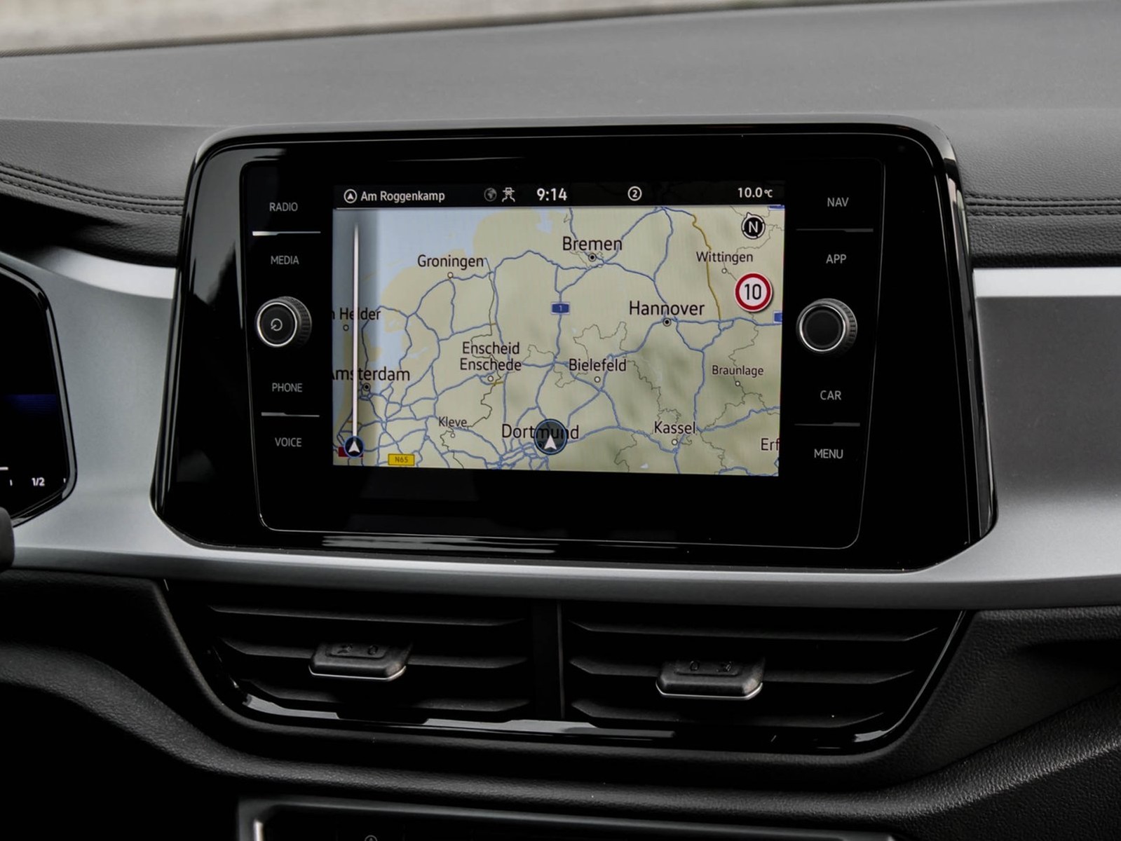 Volkswagen T-Roc 1.5 LIFE NAVI ALU CARPLAY SITZHEIZUNG LED