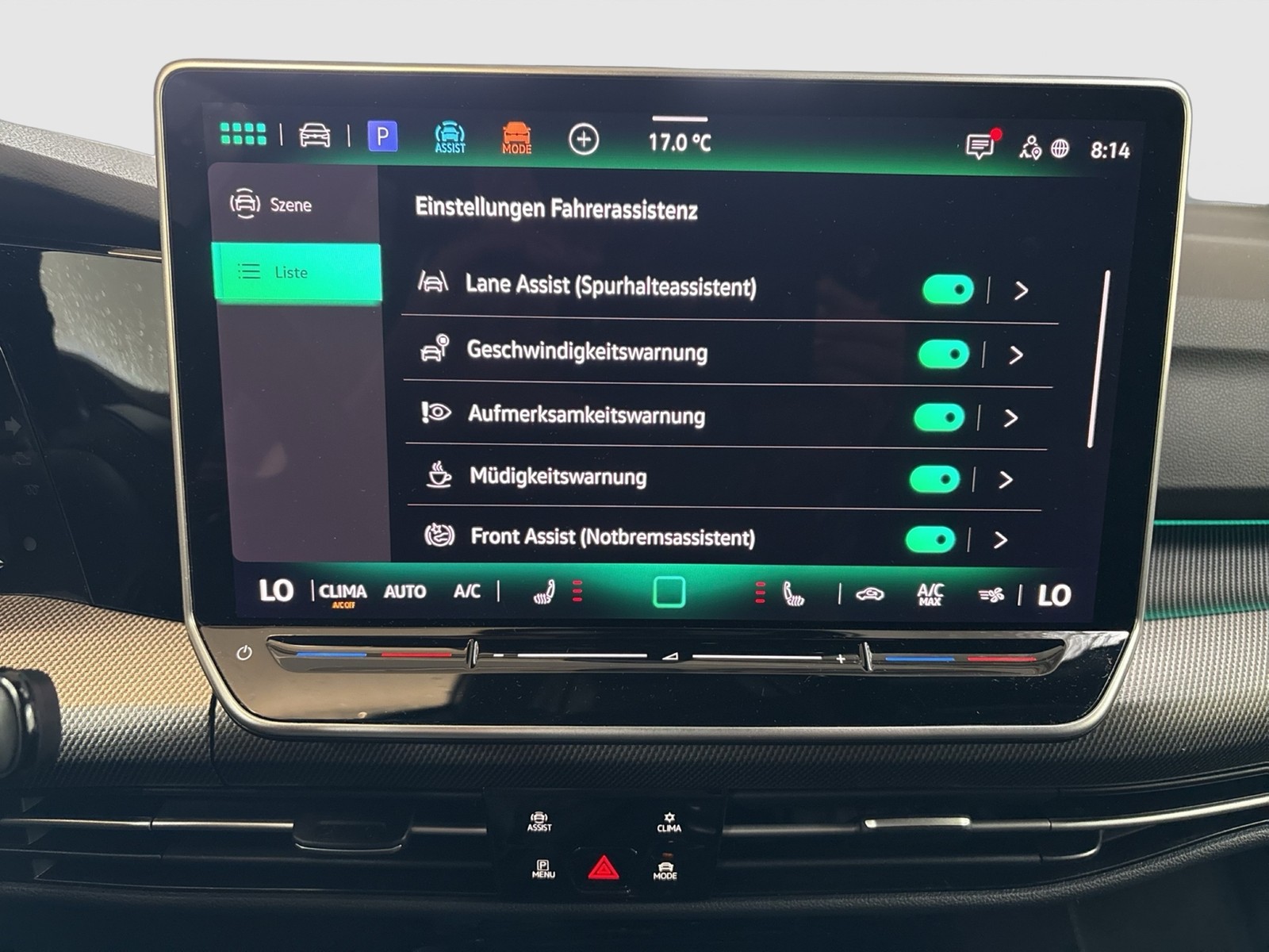 Volkswagen Golf VIII 1.5 eTSI R-LINE BLACK STYLE CAM ACC