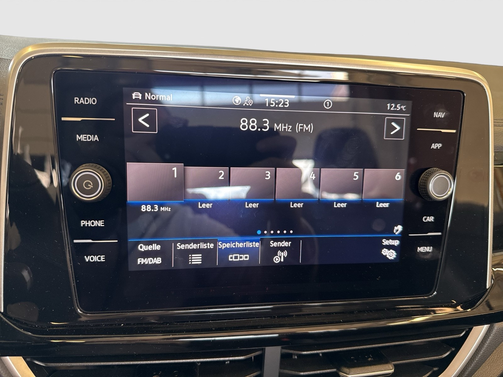 Volkswagen T-Roc Cabriolet 1.5 R-LINE AHK ACC LM17 LED+ NAVI