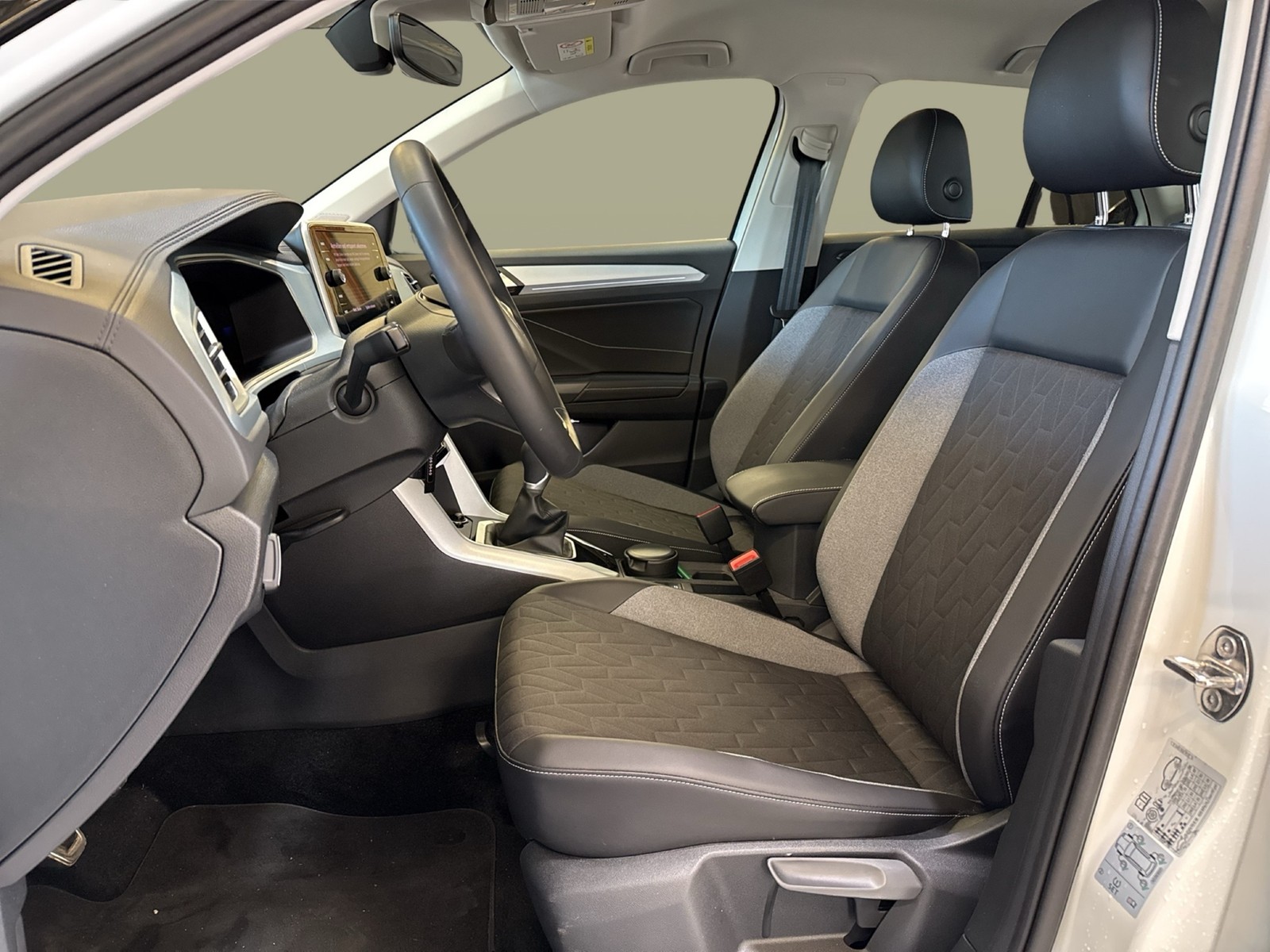 Volkswagen T-Roc 1.5 GOAL ACC LM17 NAVI LED+ CARPLAY SITZHZ