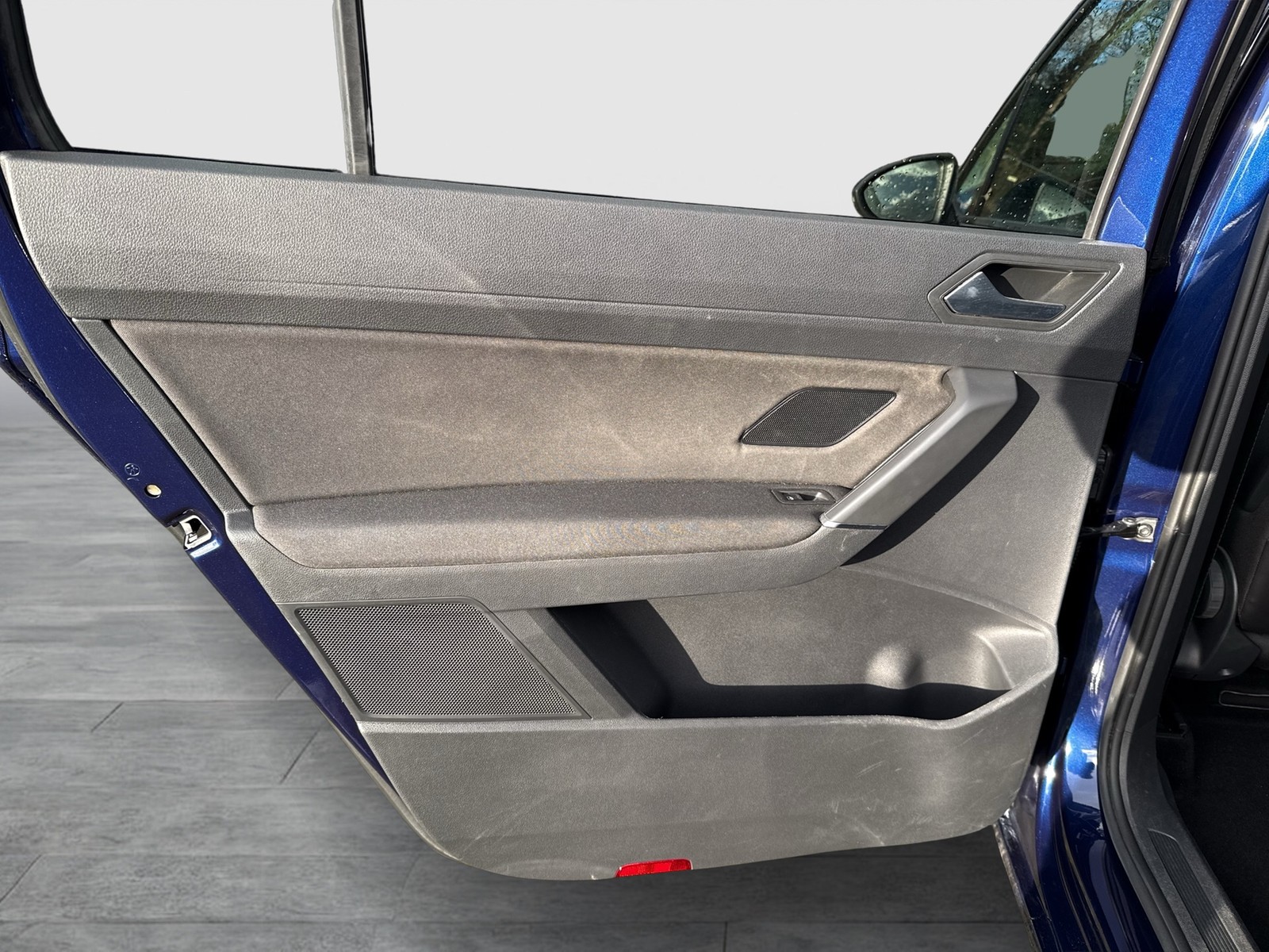 Volkswagen Touran 2.0 COMFORTLINE 7SITZE STANDHZ. ACC NAVI