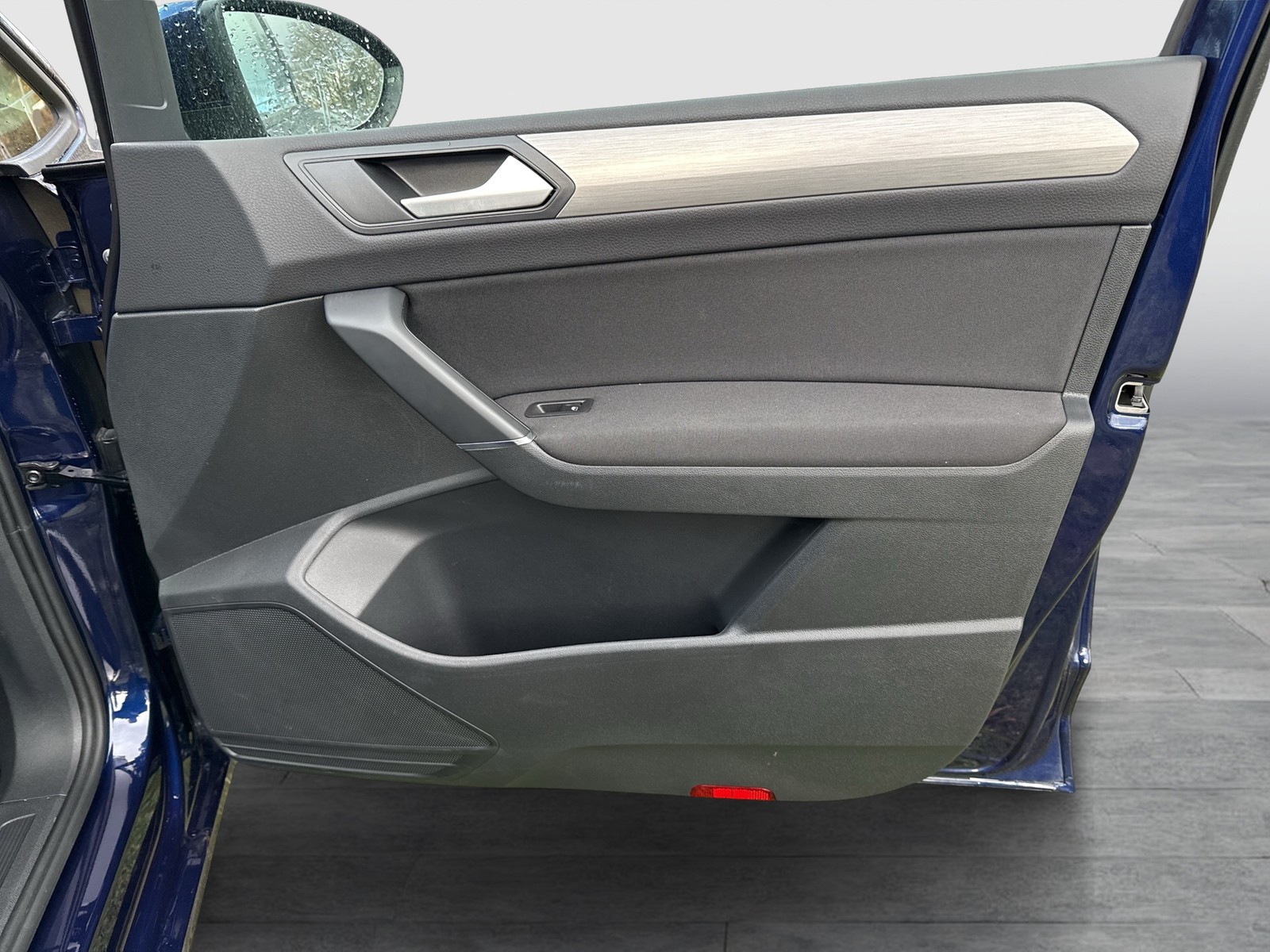 Volkswagen Touran 2.0 COMFORTLINE 7SITZE STANDHZ. ACC NAVI