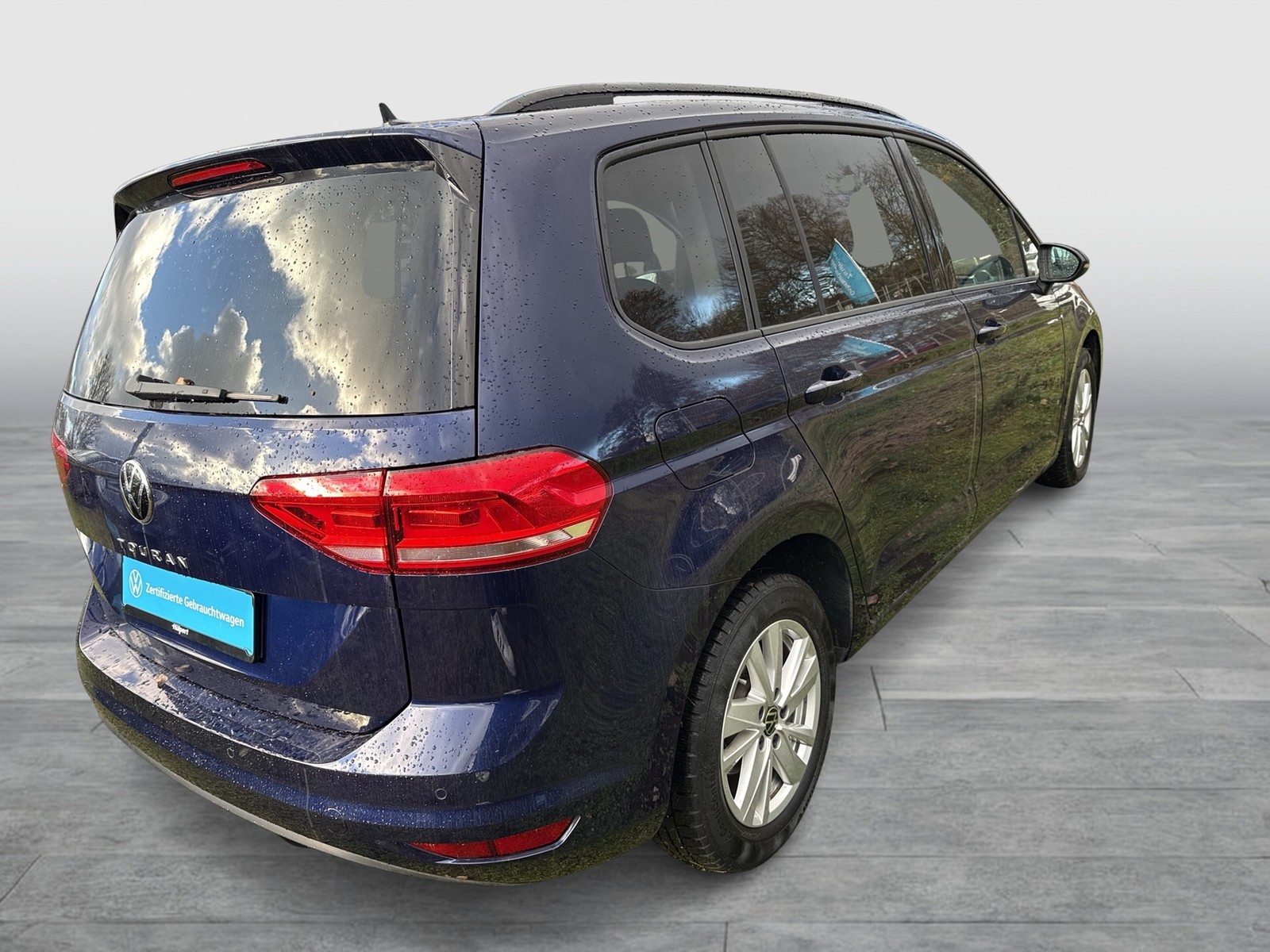 Volkswagen Touran 2.0 COMFORTLINE 7SITZE STANDHZ. ACC NAVI
