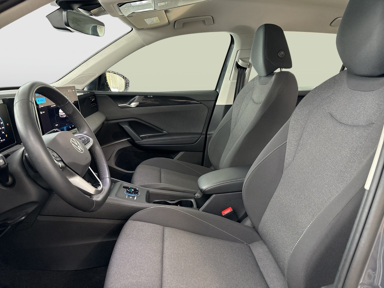 Volkswagen Tiguan 1.5 eTSI AHK CAM NAVI CARPLAY SITZHEIZUNG