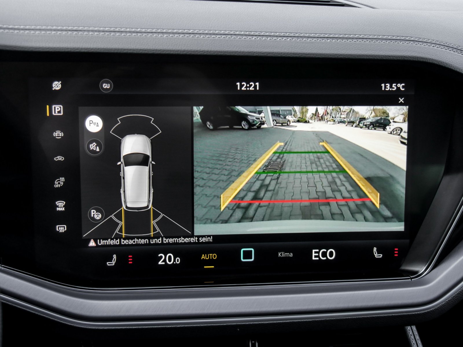 Volkswagen Touareg V6 R-LINE NEUES MODELL AHK CAM ACC LM19 E-KLAPPE NAVI