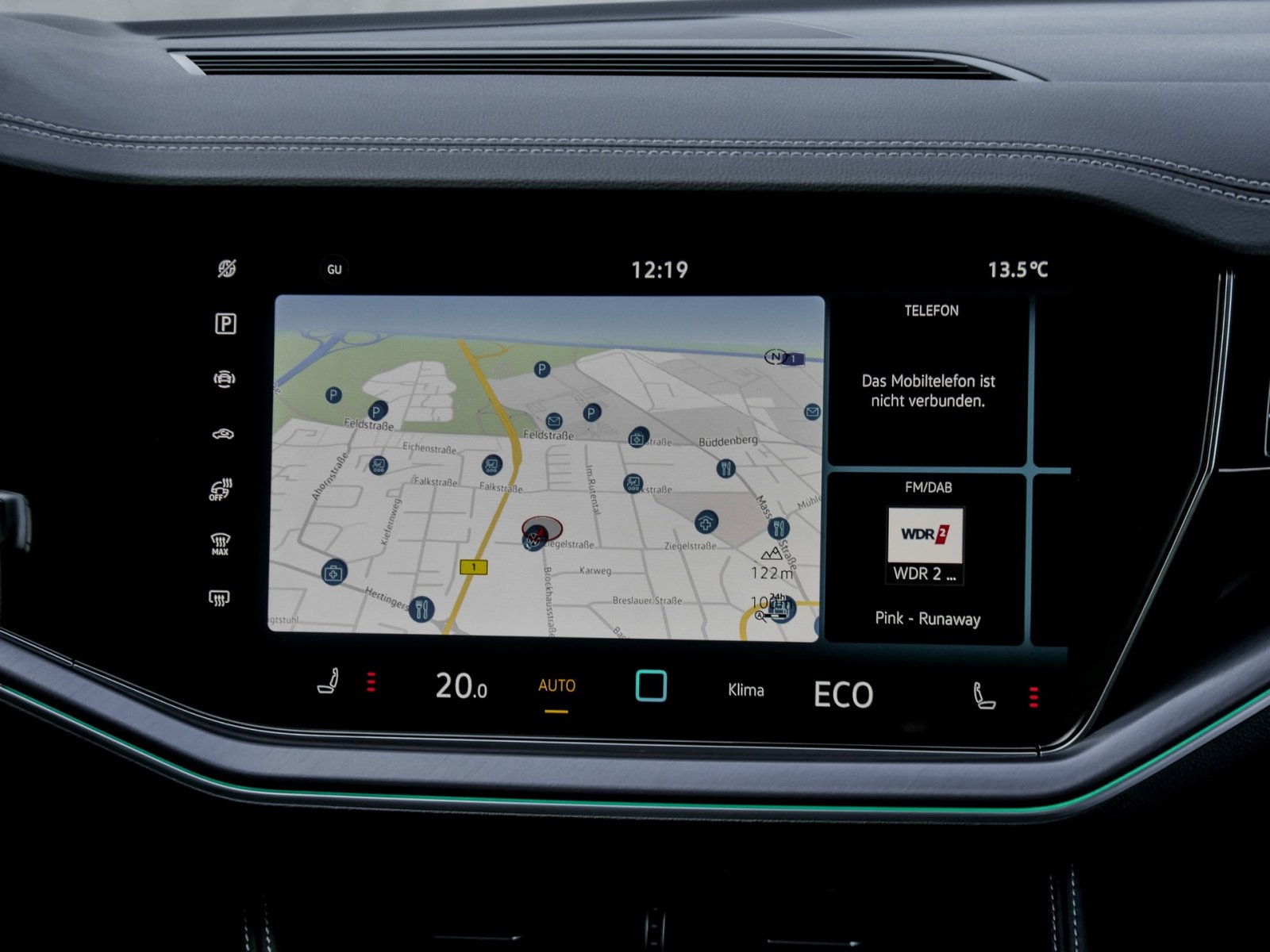 Volkswagen Touareg V6 R-LINE NEUES MODELL AHK CAM ACC LM19 E-KLAPPE NAVI