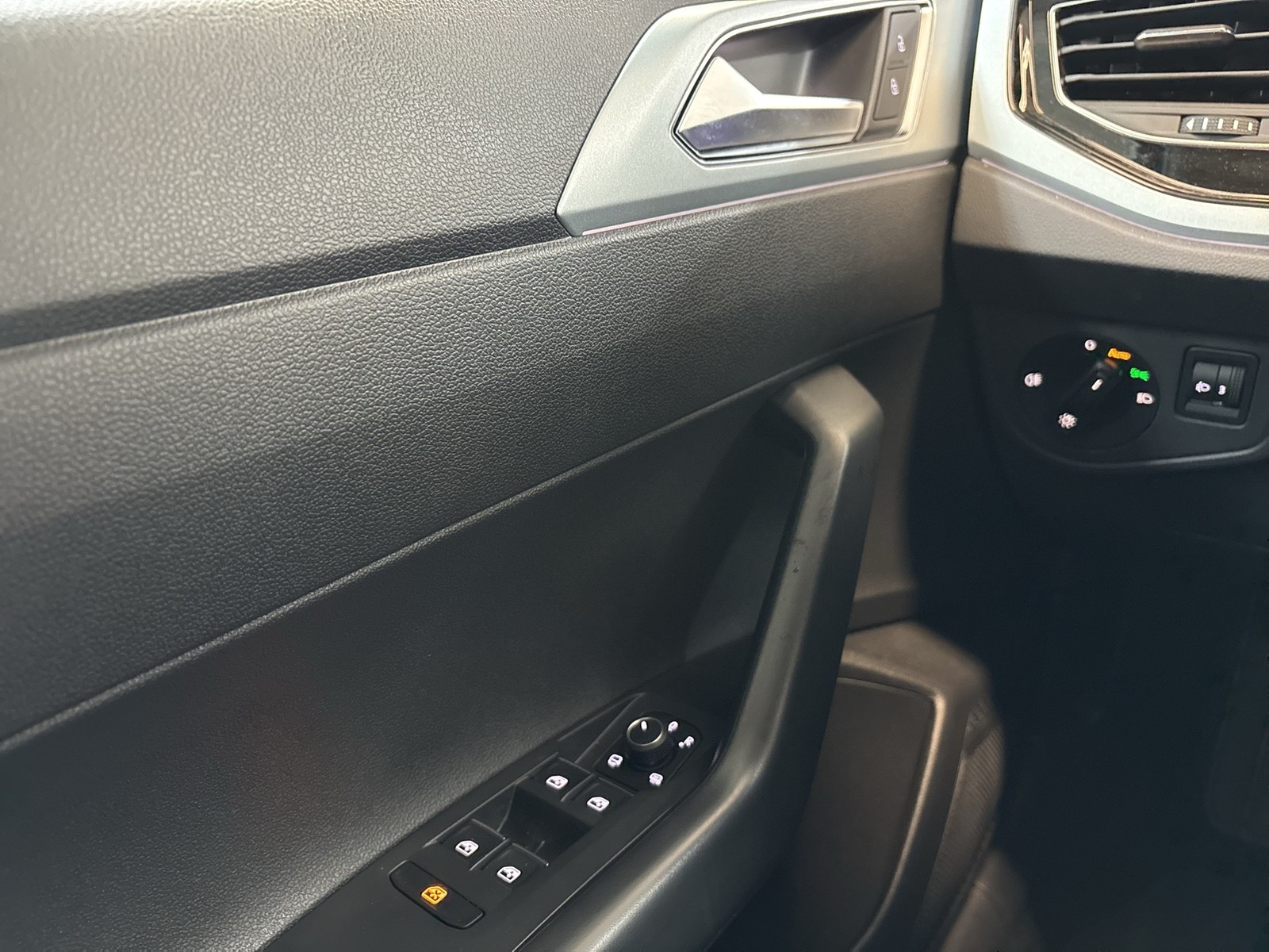 Volkswagen Taigo 1.5 GOAL ACC CARPLAY LM17 SITZHEIZUNG LED