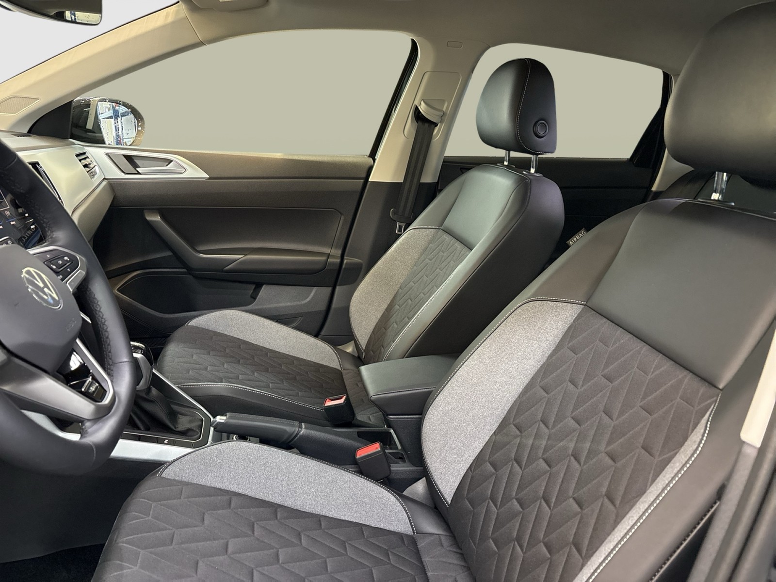 Volkswagen Taigo 1.5 GOAL ACC CARPLAY LM17 SITZHEIZUNG LED