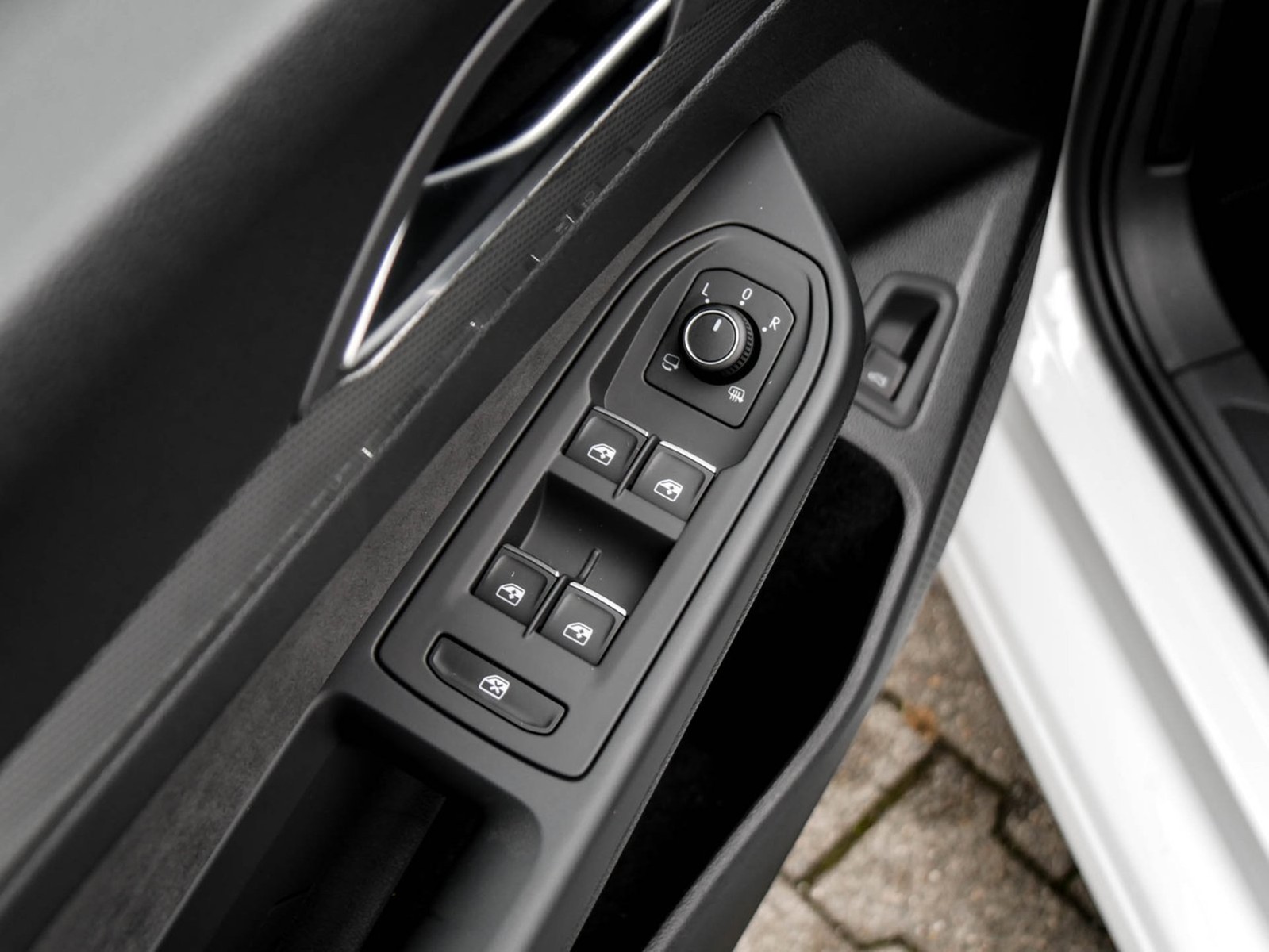 Volkswagen Golf Variant 1.5 STYLE DSG AHK eKLAPPE NAVI CAM