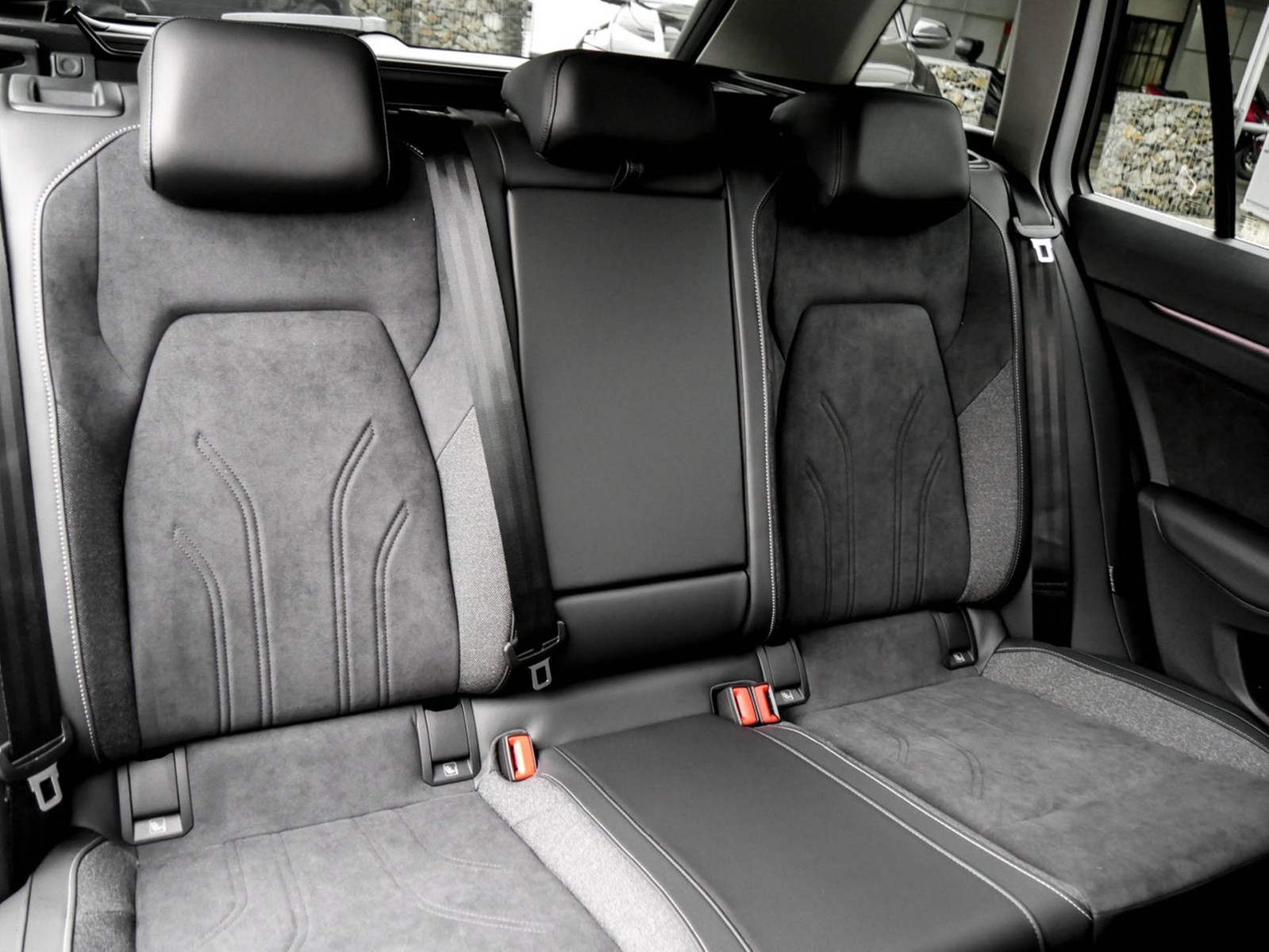 Volkswagen Golf Variant 1.5 STYLE DSG AHK eKLAPPE NAVI CAM