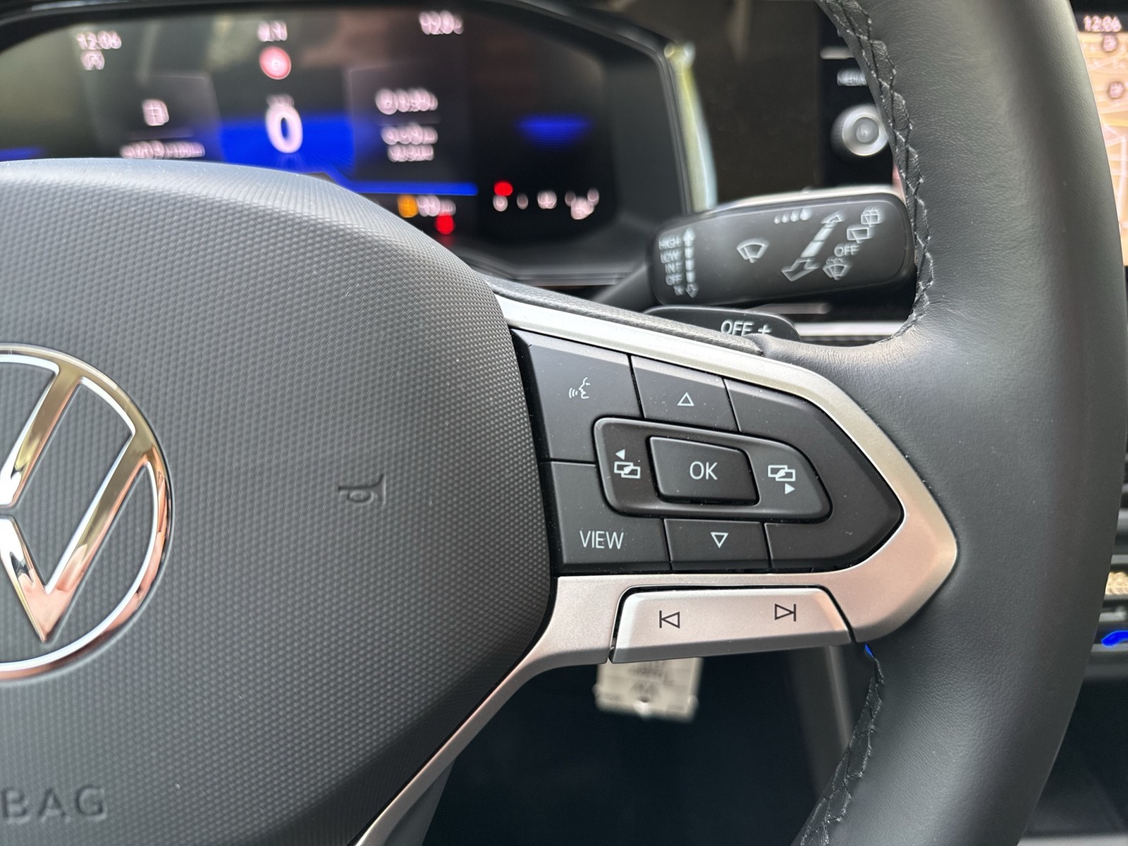 Volkswagen Taigo 1.5 LIFE NAVI LM17 CARPLAY SITZHEIZUNG LED