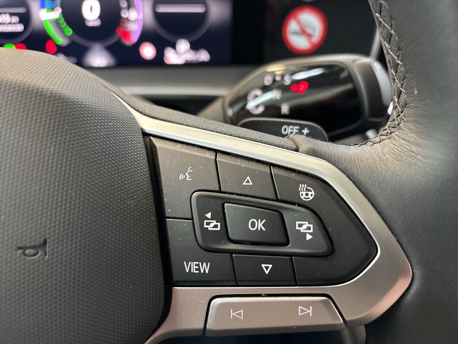 Volkswagen Tayron 1.5 HYBRID LIFE AHK CAM ACC LM18 LED+ NAVI