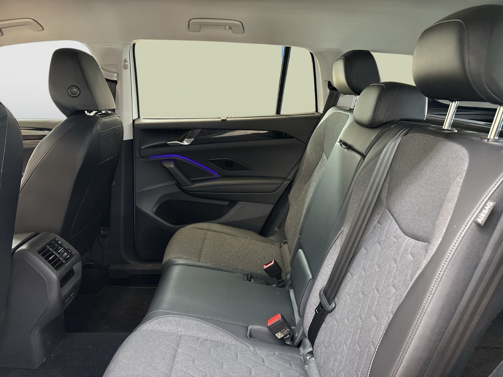 Volkswagen Tayron 1.5 HYBRID LIFE AHK CAM ACC LM18 LED+ NAVI