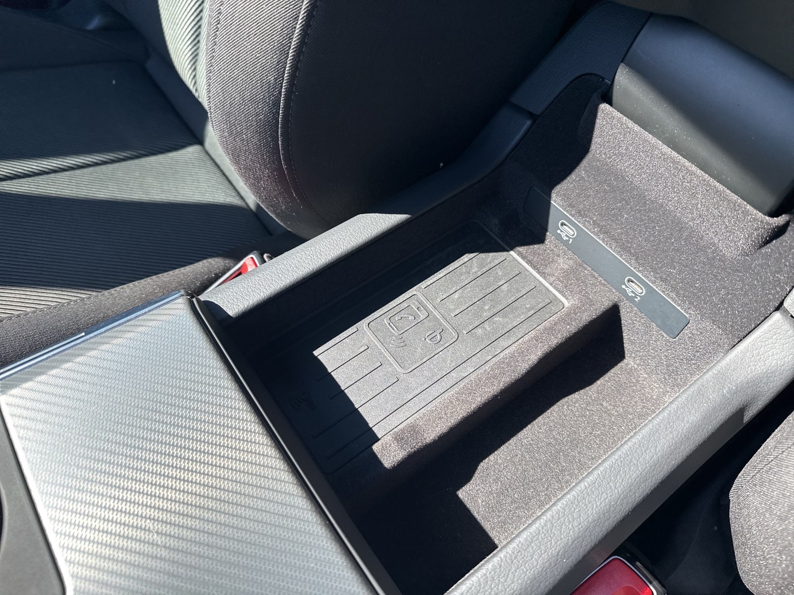 Audi A6 Avant 45 quattro sport PANO AHK CAM ACC LM19