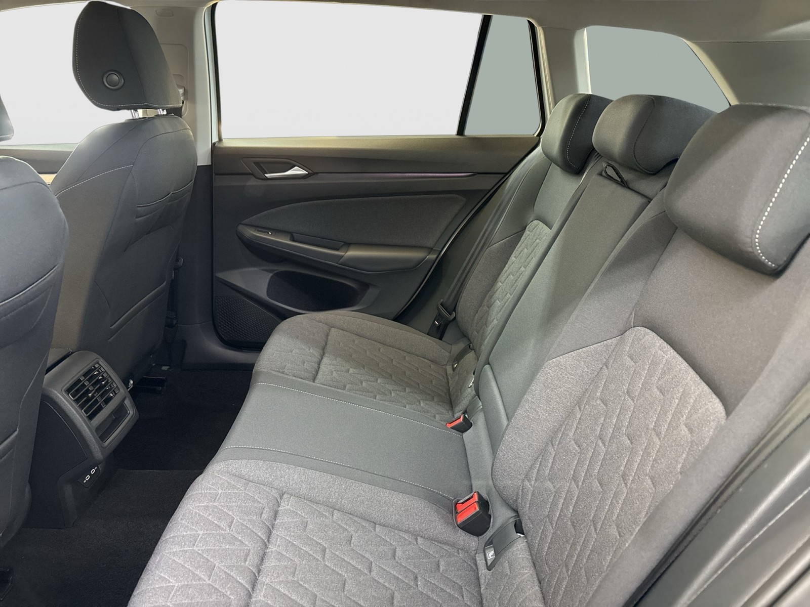 Volkswagen Golf Variant VIII 2.0 LIFE FACELIFT AHK ACC ALU