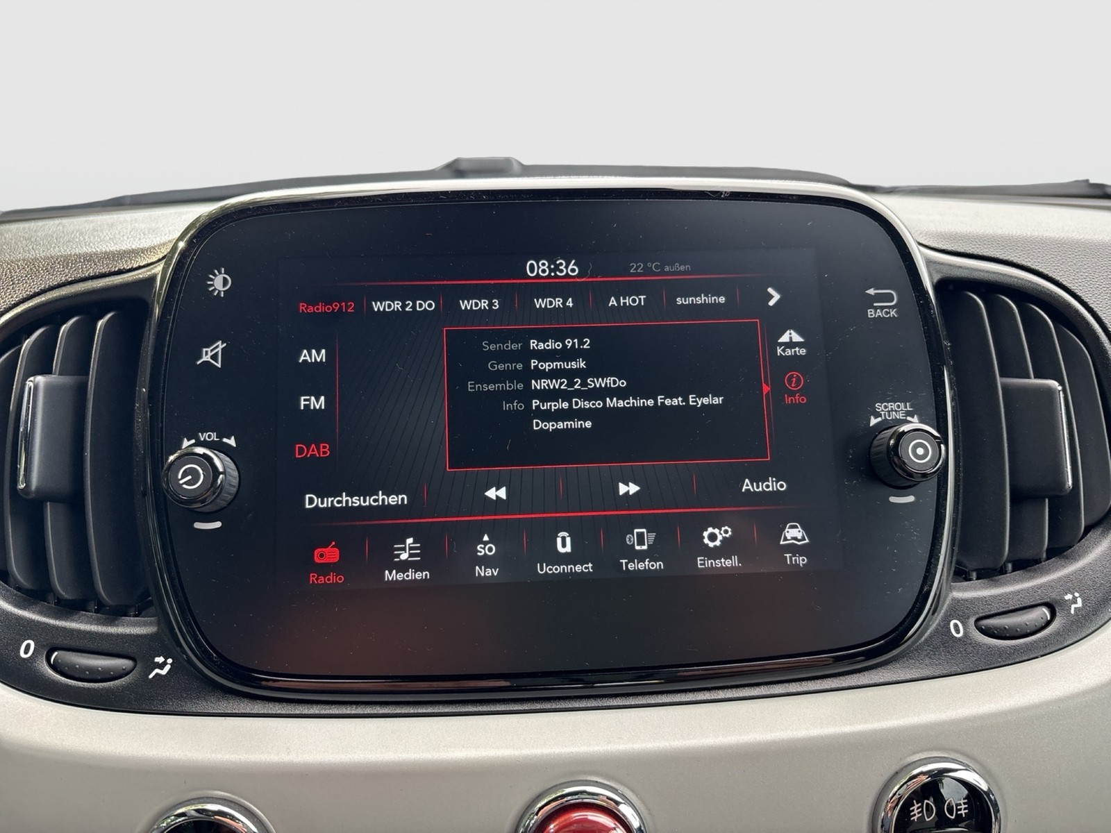 Fiat 500 STAR PANO BEATS NAVI ALU BI-XENON DAB