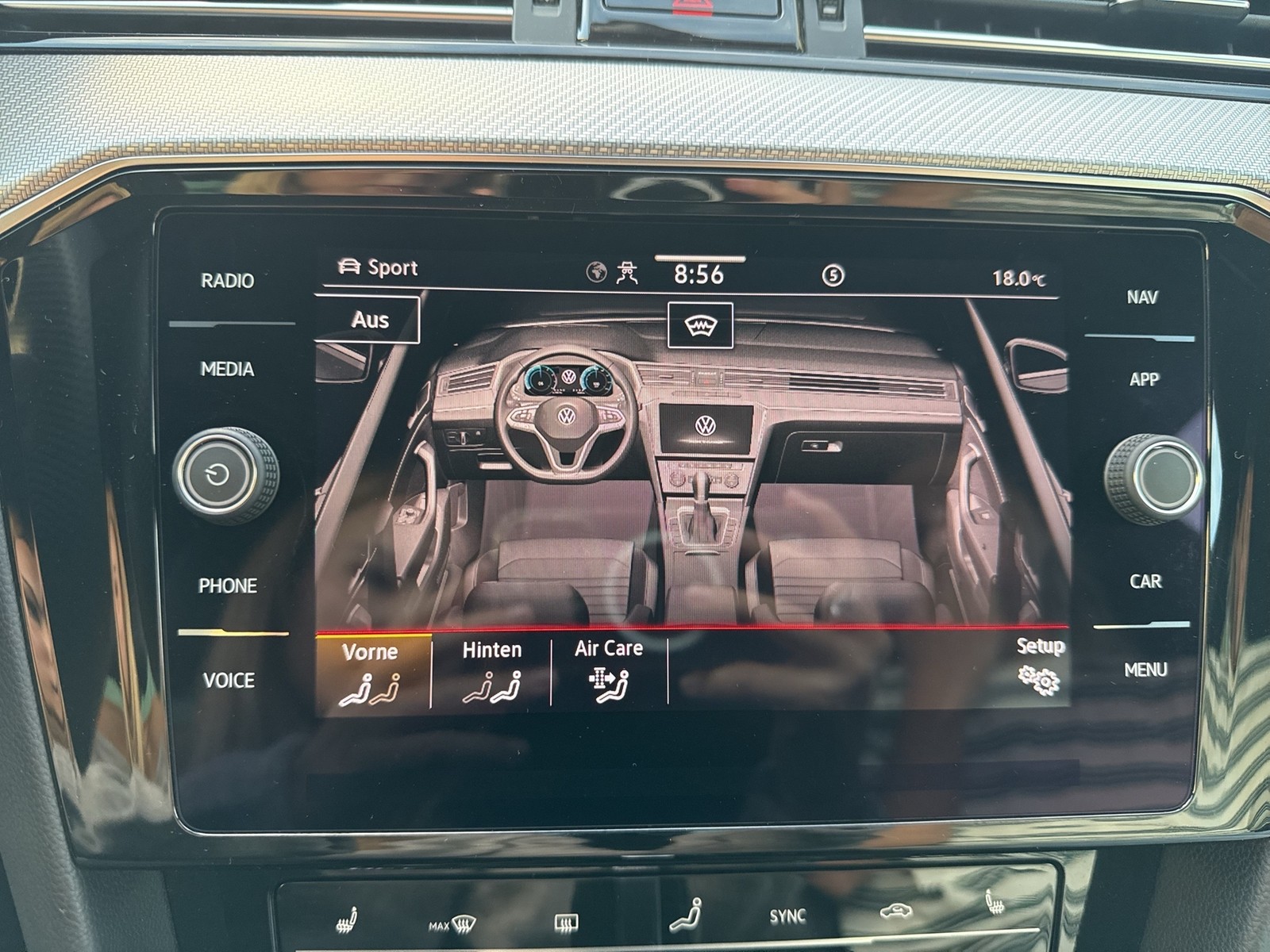 Volkswagen Passat Variant 1.5 R-LINE PANO HARMAN KARDON AHK