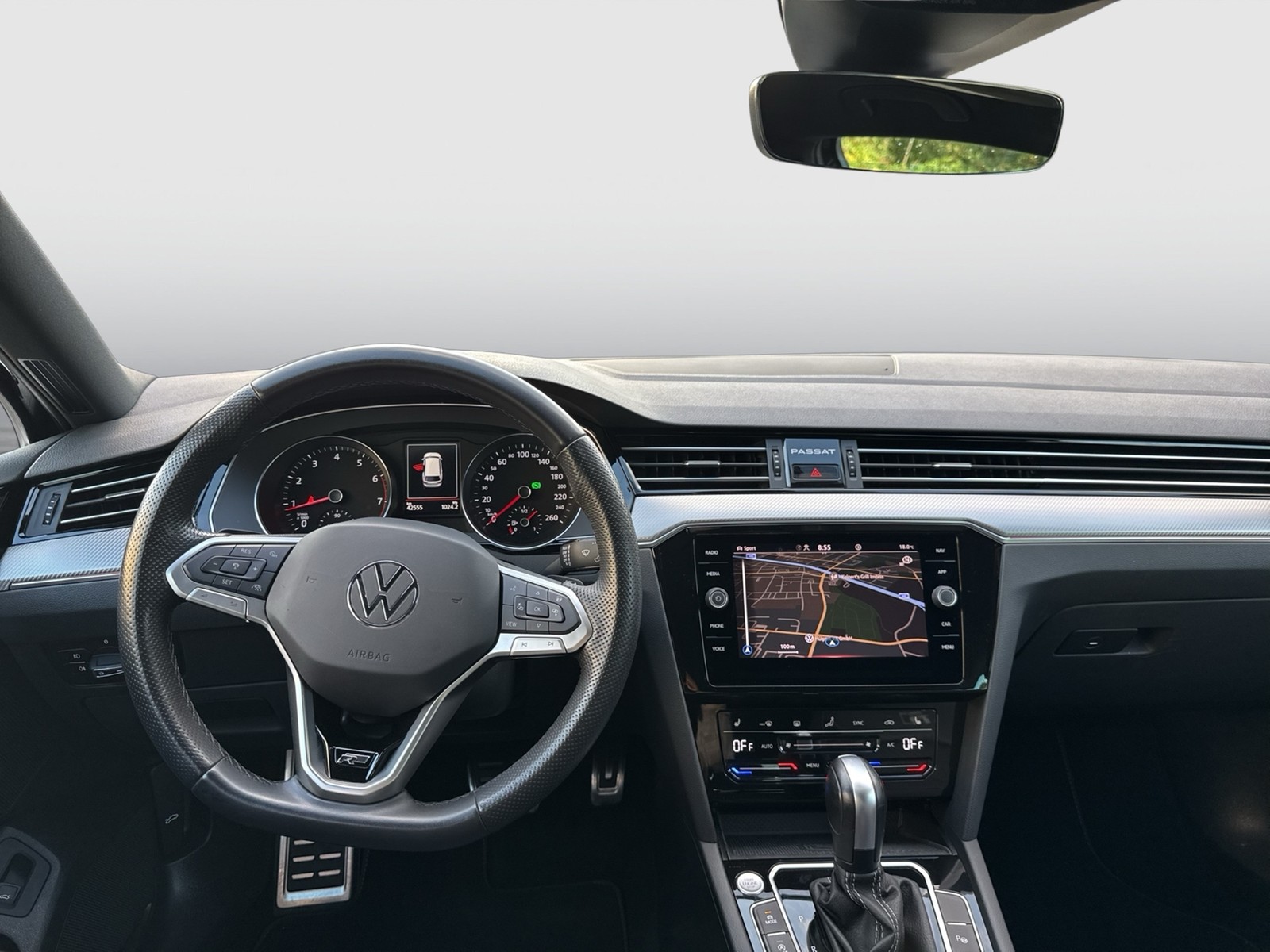 Volkswagen Passat Variant 1.5 R-LINE PANO HARMAN KARDON AHK