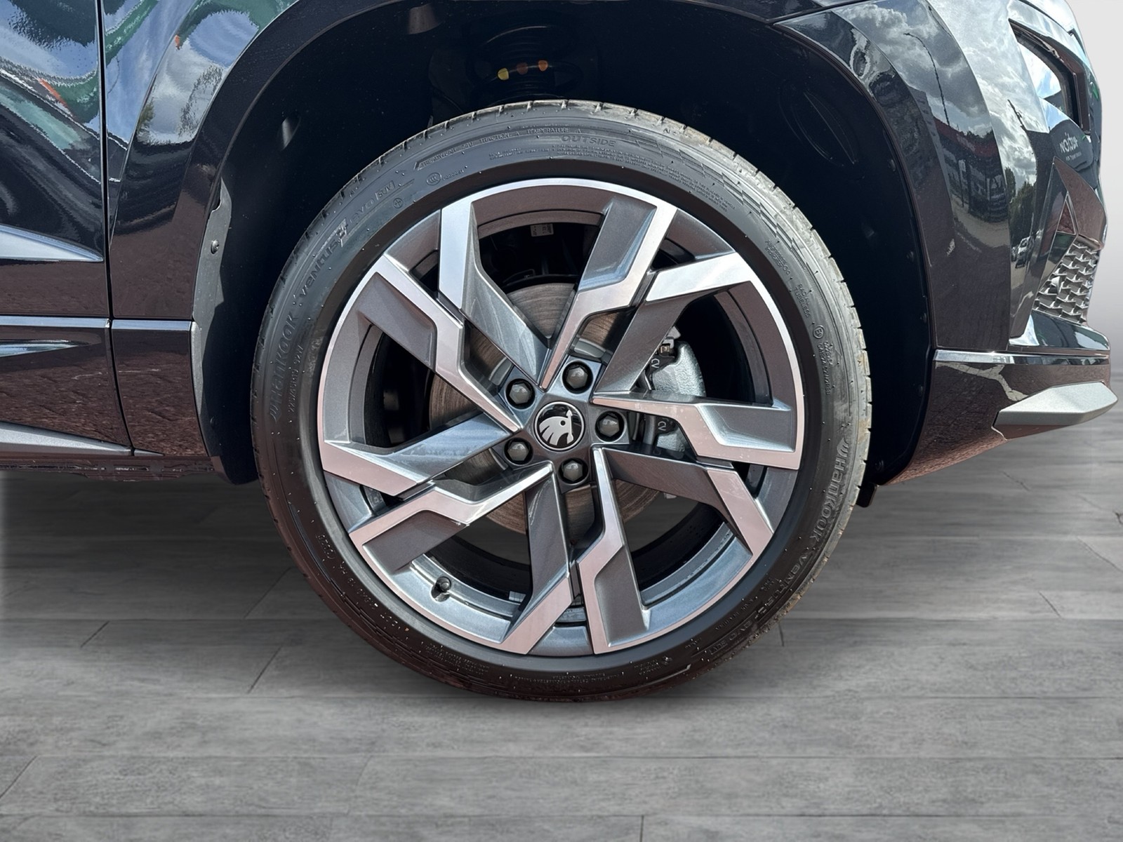 Skoda Karoq 2.0 SPORTLINE 4X4 PANO CAM ACC LM19 MATRIX