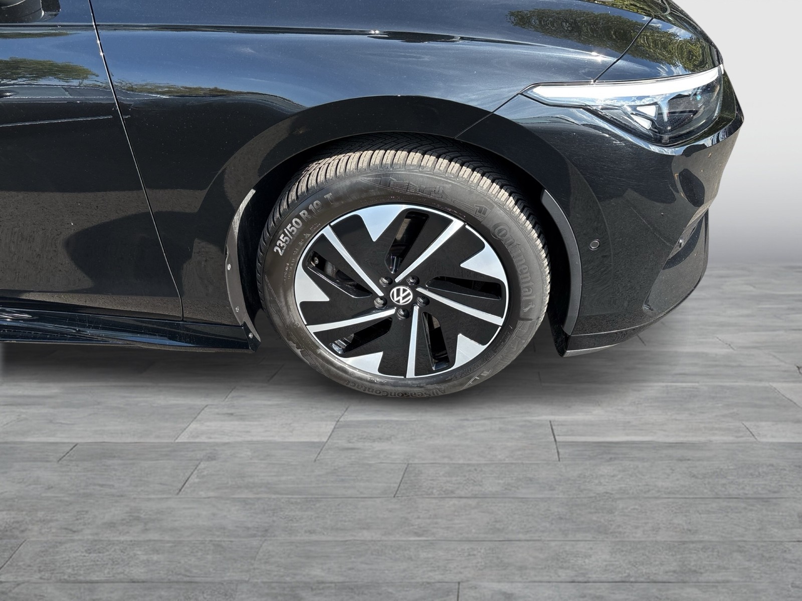 Volkswagen ID.7 Tourer PRO WÄRMEPUMPE AHK CAM ACC LM19 NAVI