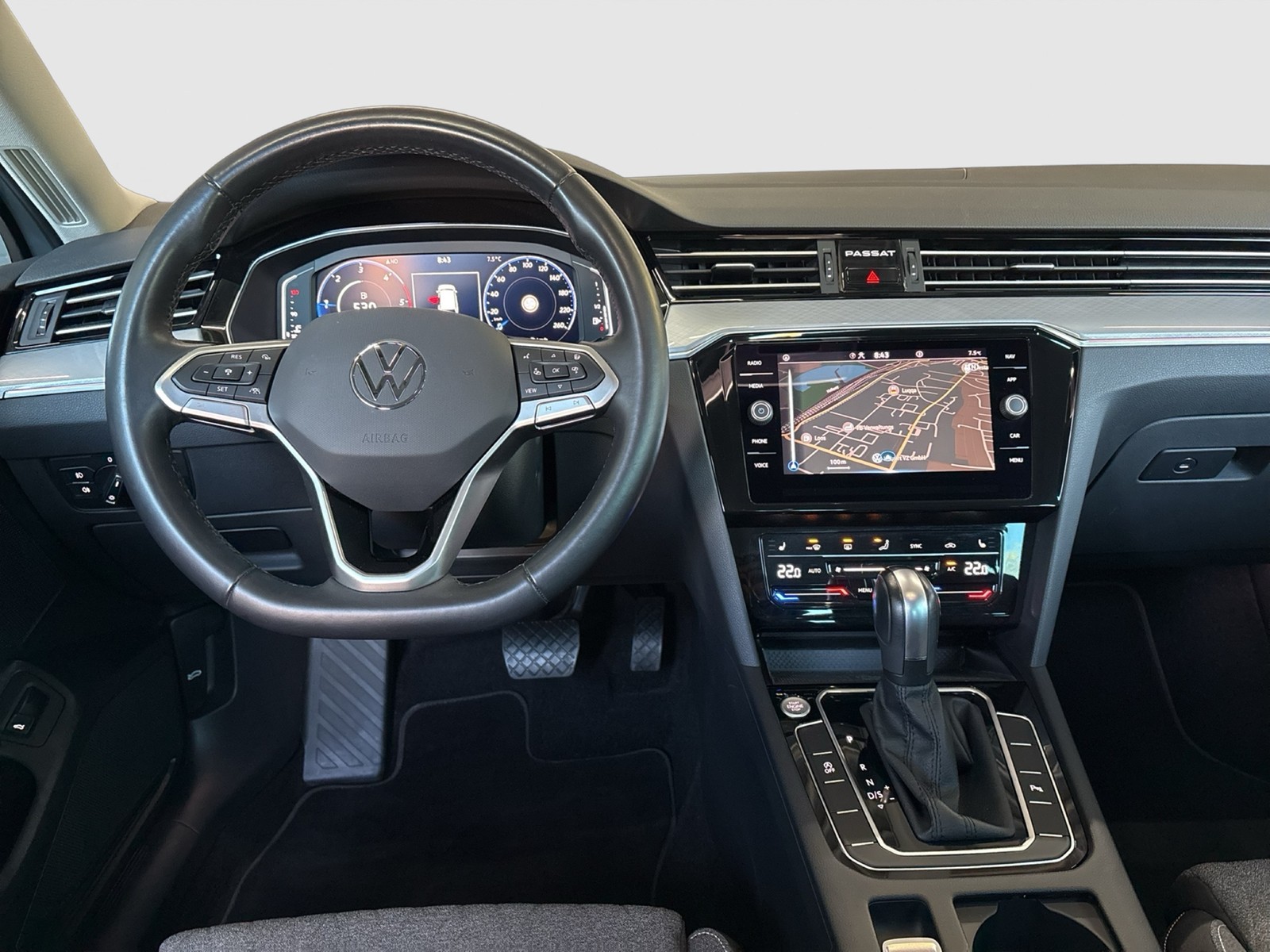 Volkswagen Passat Variant 2.0 BUSINESS HARMAN KARDON CAM