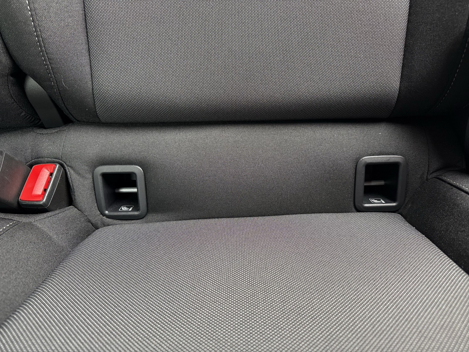 Skoda Fabia 1.5 TOUR CAM ACC NAVI CARPLAY SITZHEIZUNG