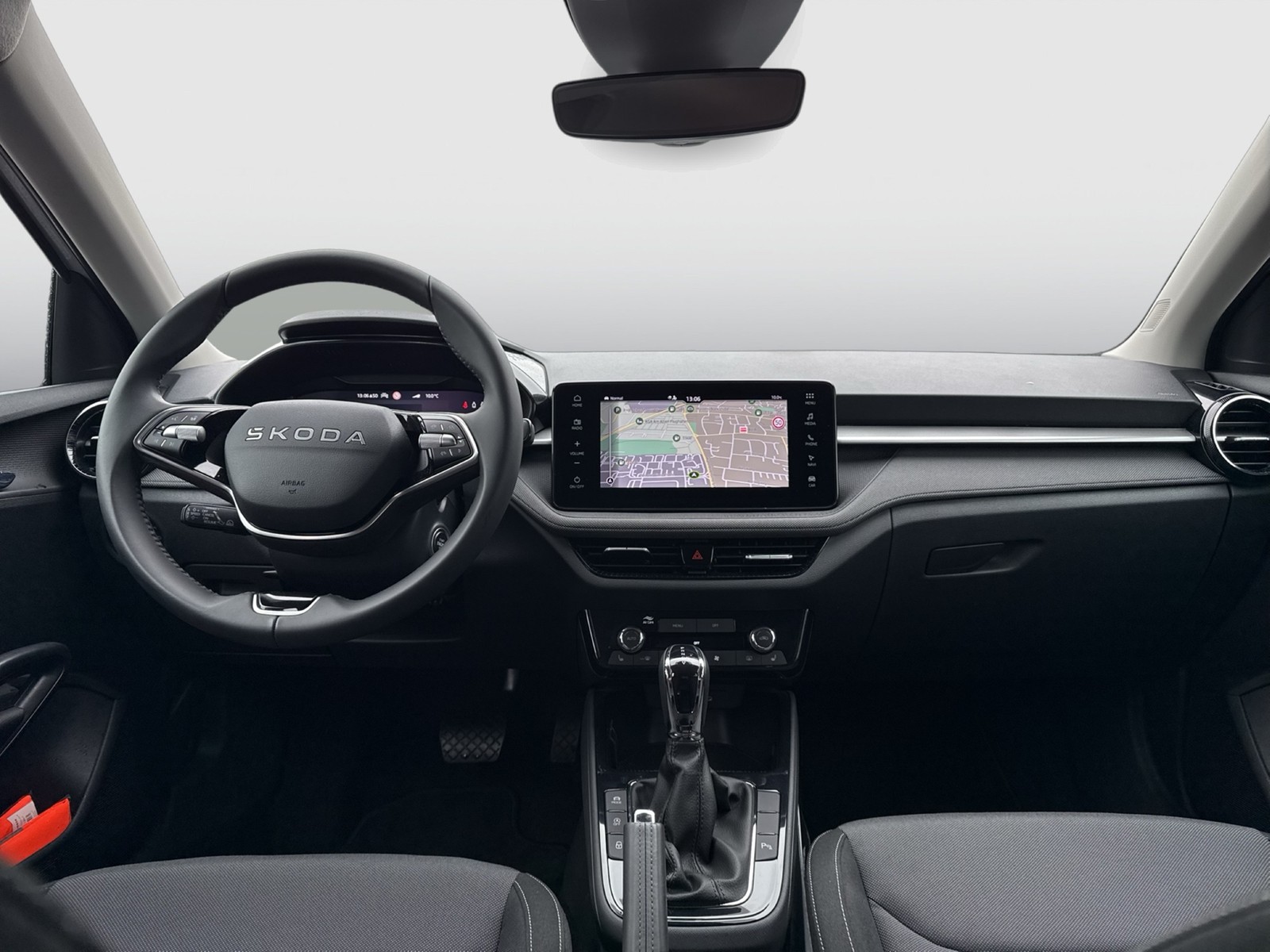 Skoda Fabia 1.5 TOUR CAM ACC NAVI CARPLAY SITZHEIZUNG