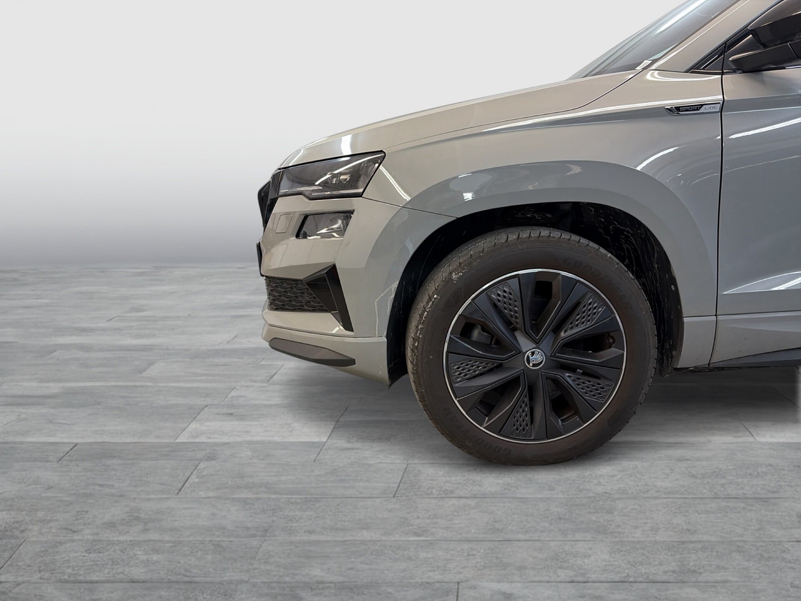 Skoda Karoq 2.0 SPORTLINE 4X4 AHK CAM ACC LM18 MATRIX