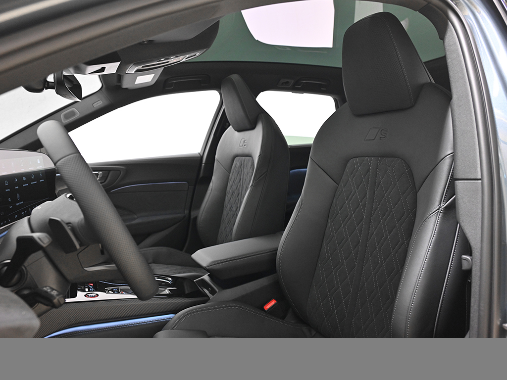 Audi A5 Avant e-hybrid quattro S tronic AHK PANO LM20