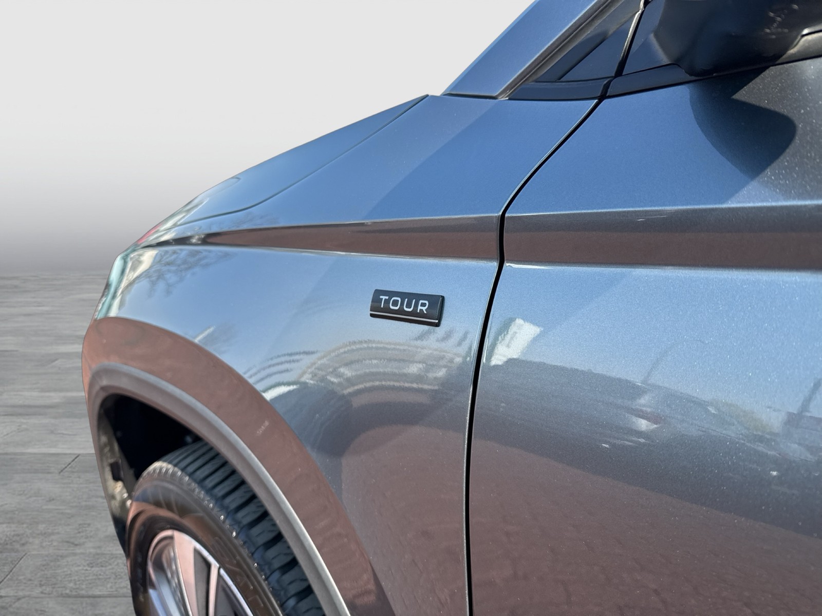 Skoda Karoq 2.0 TOUR AHK CAM MATRIX NAVI LM17 CARPLAY