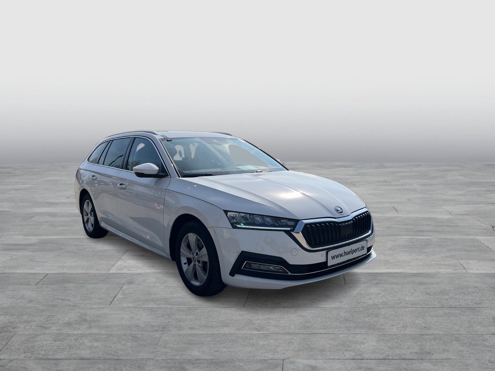 Skoda Octavia Combi 2.0 STYLE ACC HEAD-UP NAVI CARPLAY