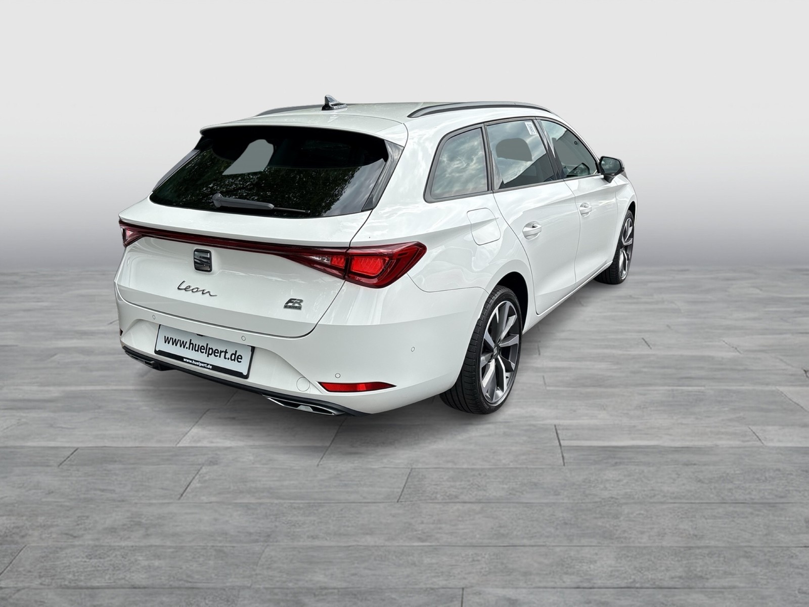 Seat Leon ST 1.4 HYBRID FR AHK CAM ACC LM18 NAVI