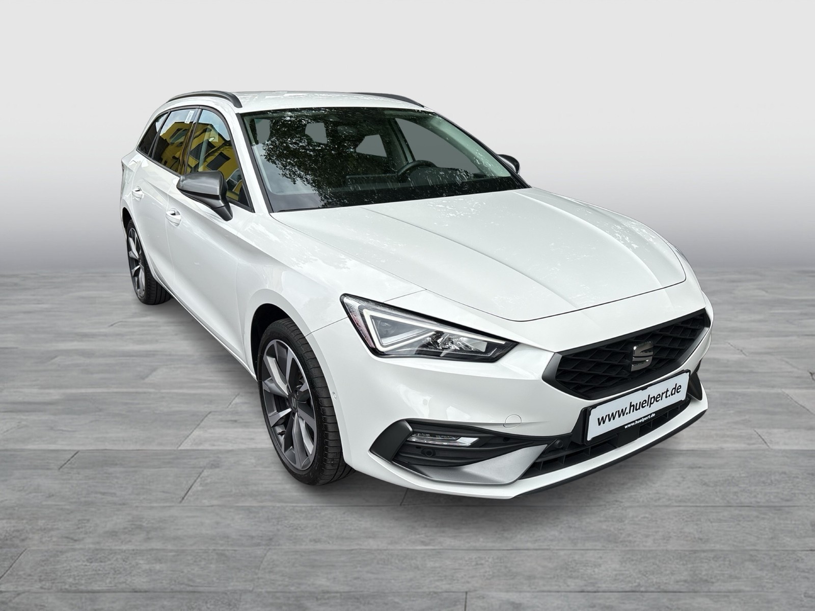 Seat Leon ST 1.4 HYBRID FR AHK CAM ACC LM18 NAVI