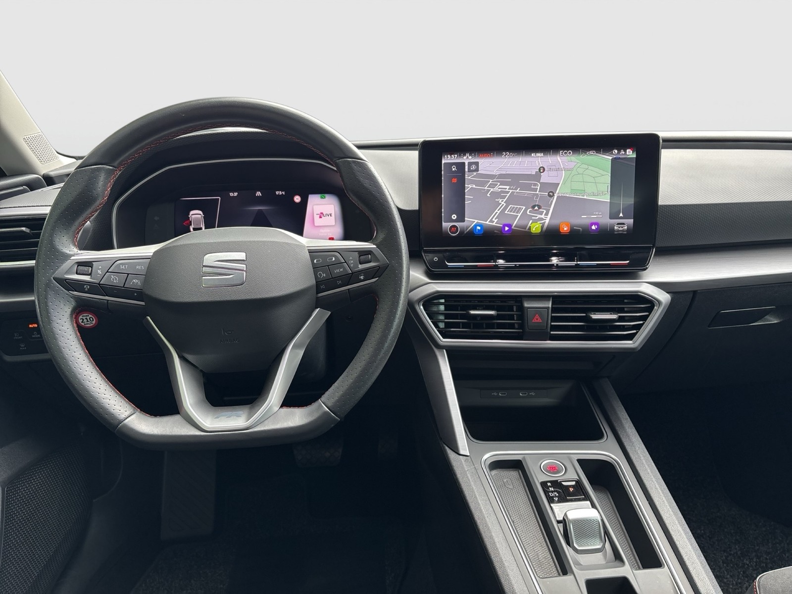 Seat Leon ST 1.4 HYBRID FR AHK CAM ACC LM18 NAVI