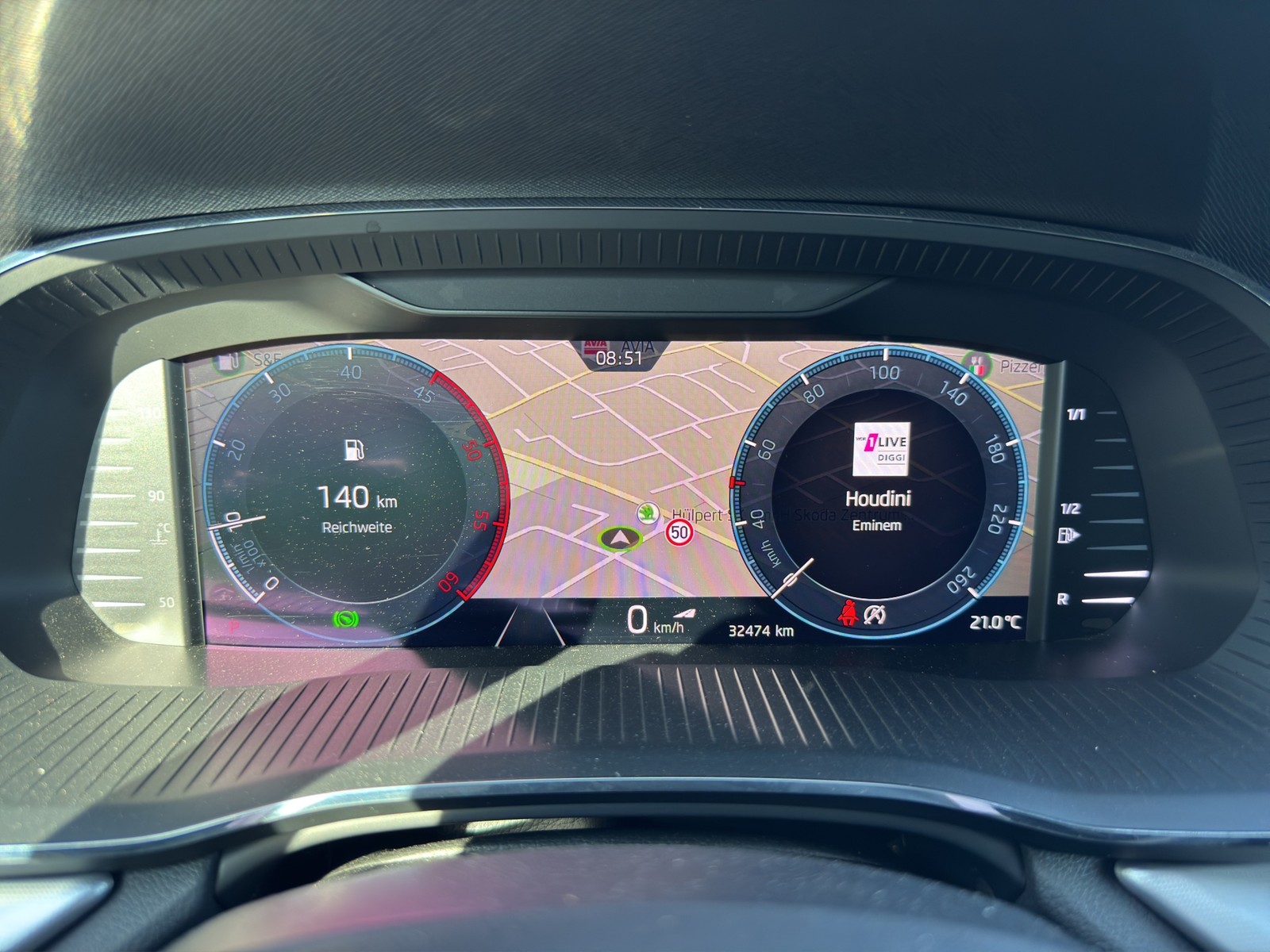 Skoda Octavia Combi 2.0 STYLE AHK CAM ACC NAVICOLUMBUS