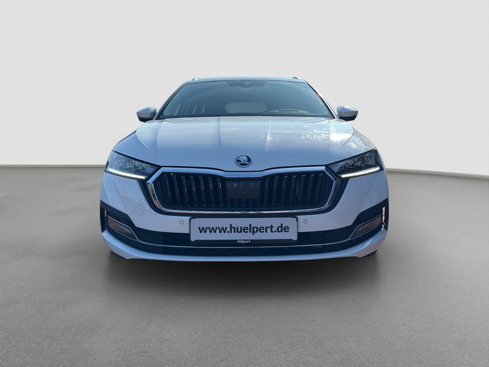 Skoda Octavia Combi 2.0 STYLE AHK CAM ACC NAVICOLUMBUS
