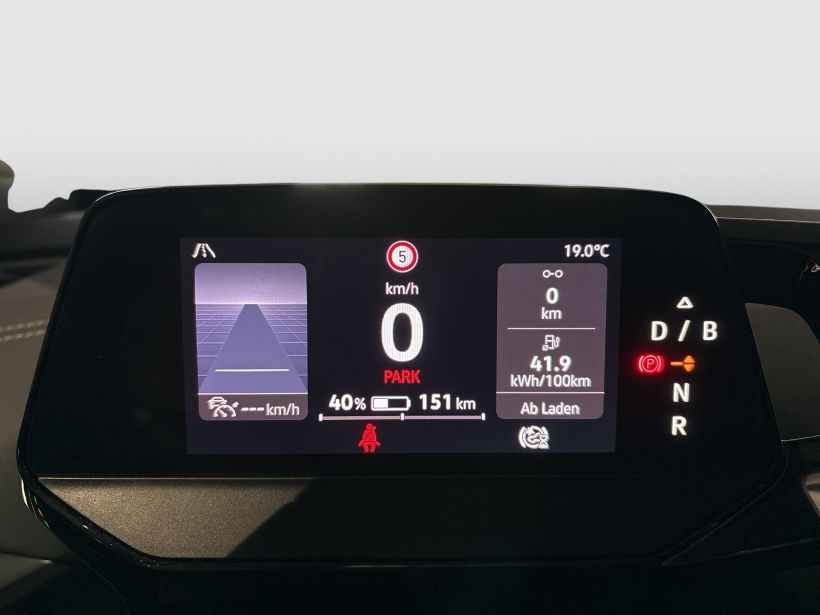 Volkswagen ID.5 PRO WÄRMEPUMPE PANO 360°CAM ACC LM19 NAVI