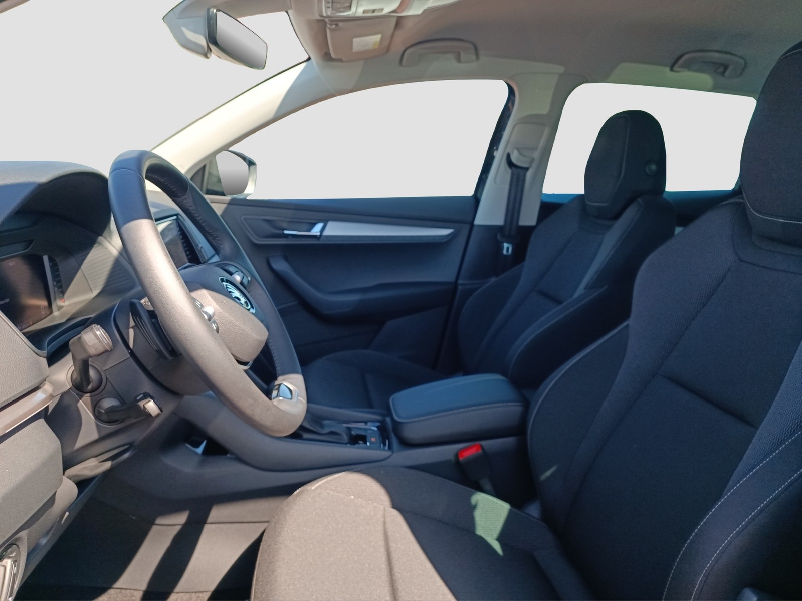 Skoda Karoq 1.5 SELECTION CAM ACC LM17 E-KLAPPE NAVI
