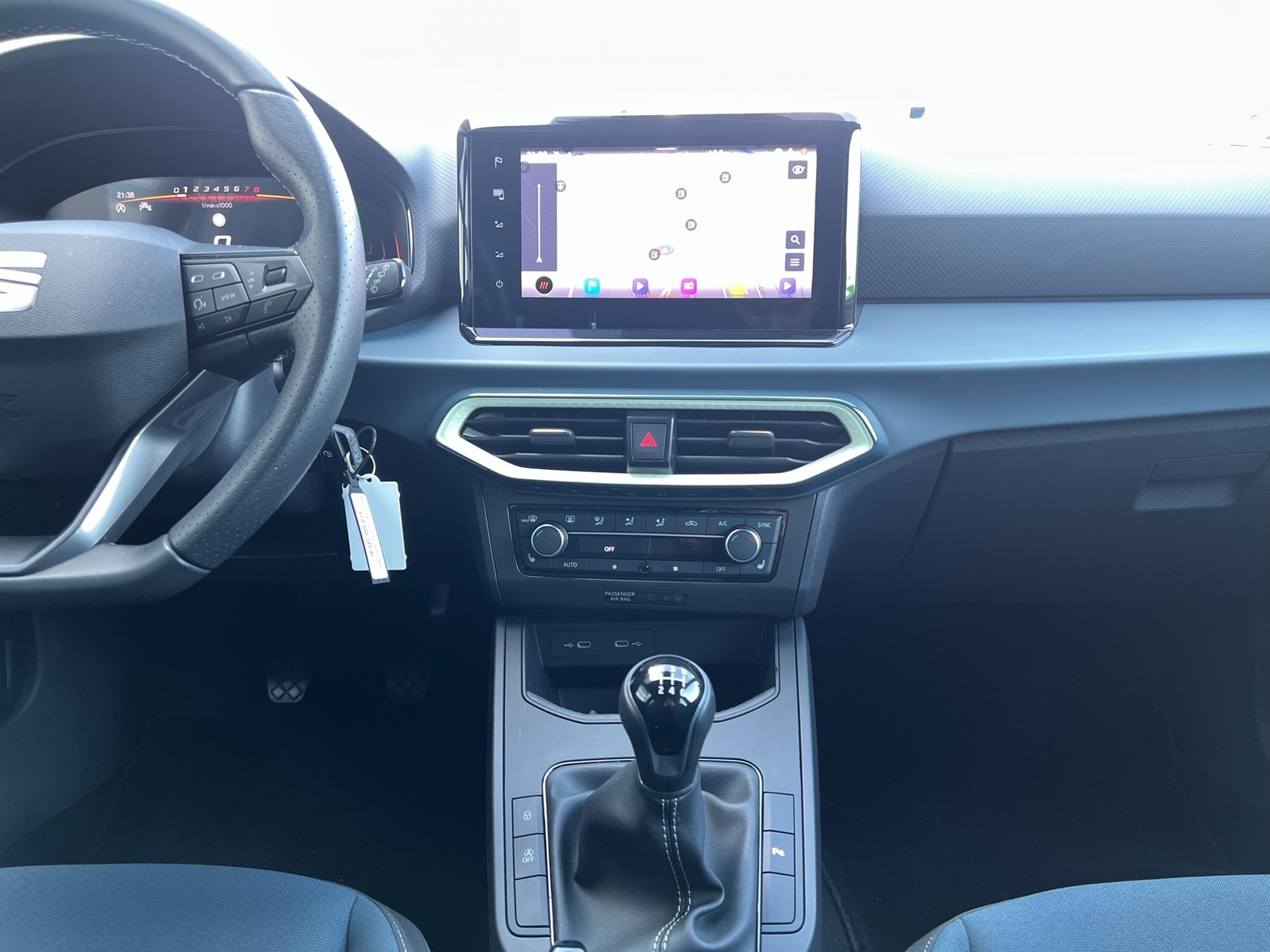 Seat Ibiza 1.0 STYLE NEUES MODELL CAM ACC NAVI SITZHZ