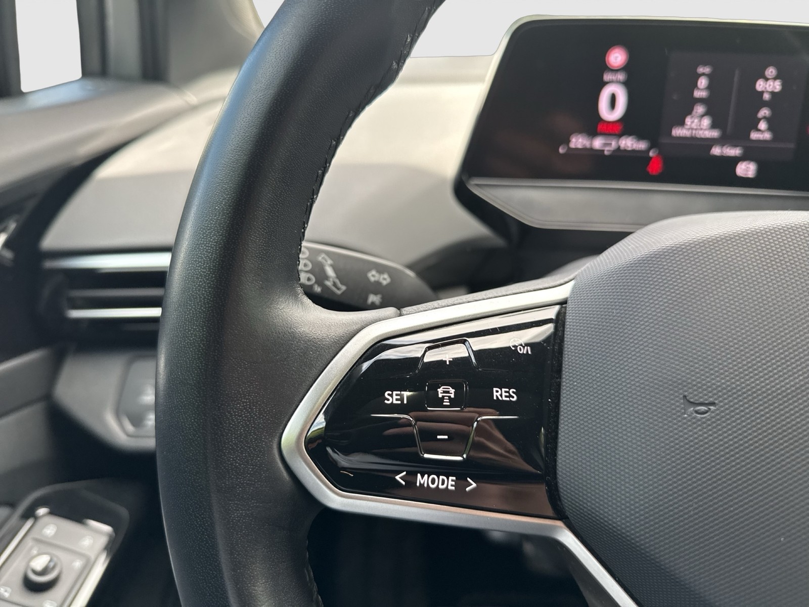 Volkswagen ID.4 Pro Performance PANO AHK CAM ACC LM21 NAVI