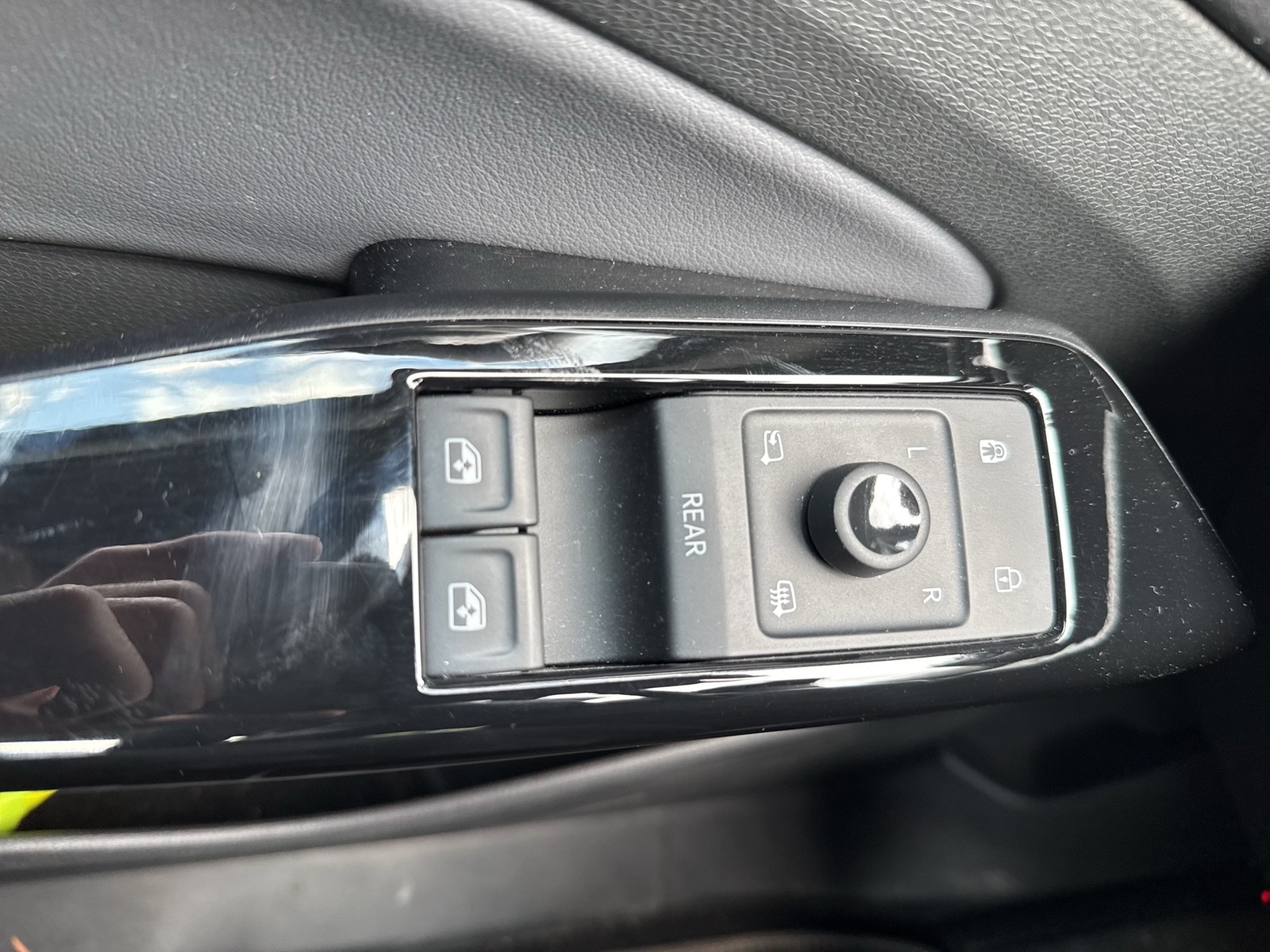Volkswagen ID.4 Pro Performance PANO AHK CAM ACC LM21 NAVI