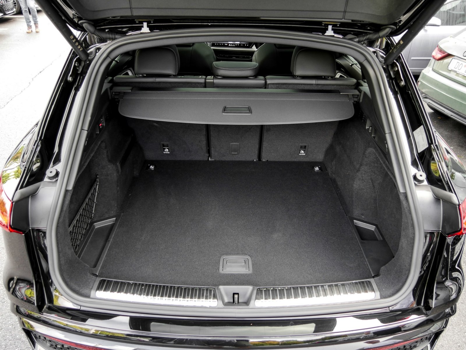 Audi SQ5 SUV ABT-UMBAU 440 PS AHK PANO TECH PRO LM22