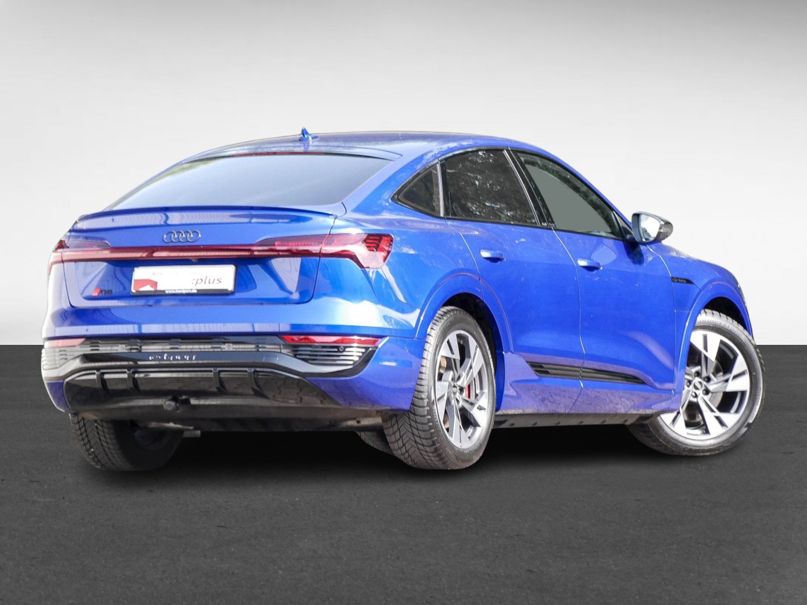 Audi Q8 e-tron Sportback 50 quattro S LINE LM21 AHK