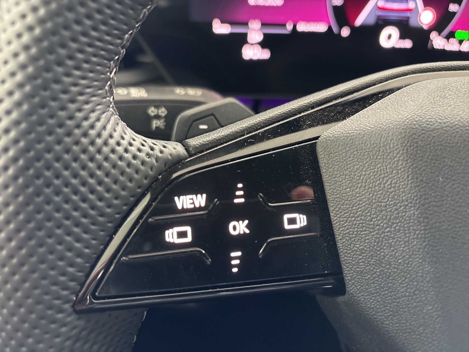 Audi Q5 quattro S LINE STANDHZ. AHK 360°CAM ACC LM19