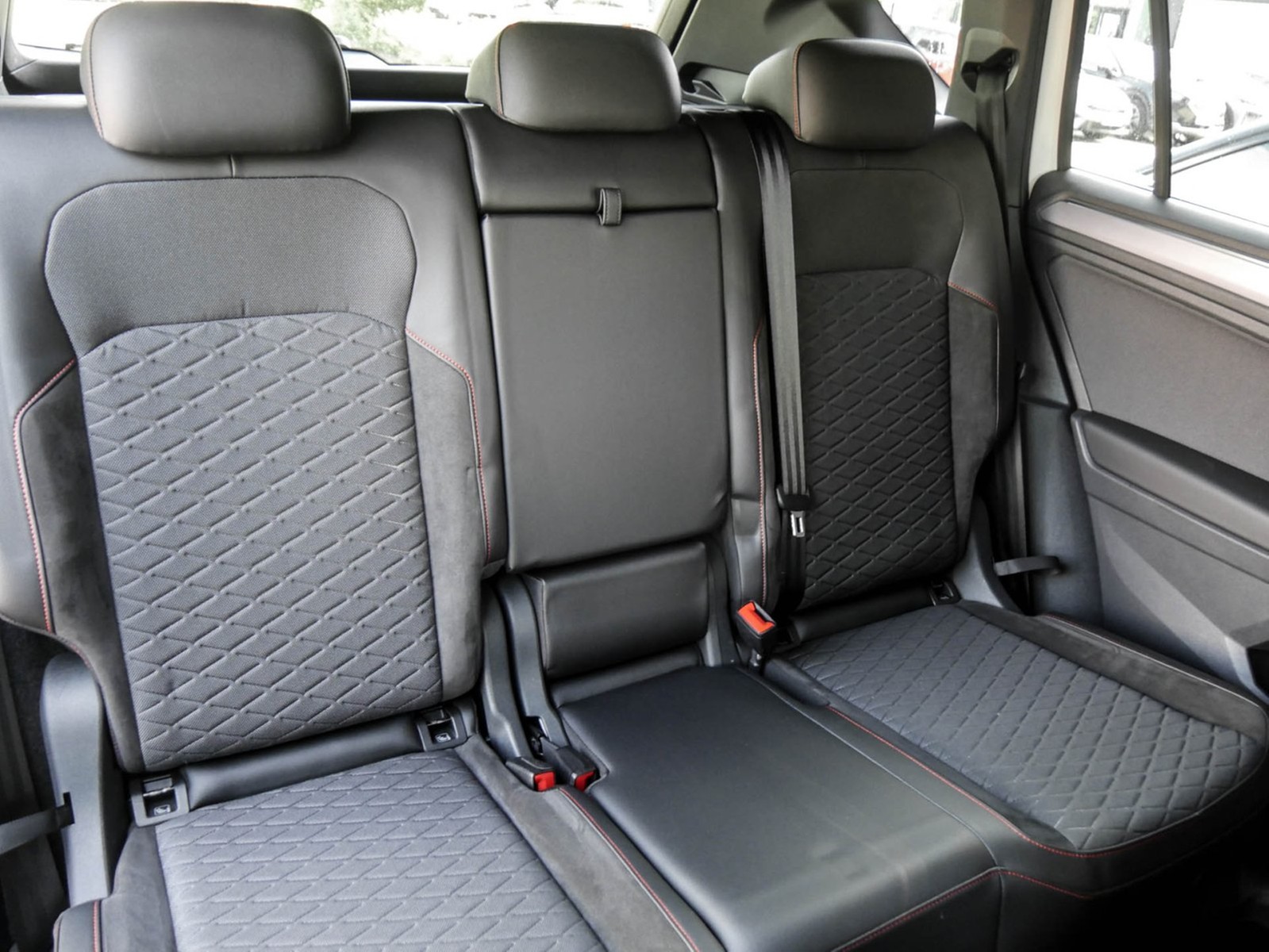 Seat Tarraco 2.0 FR 4X4 BEATS AHK CAM LM19 E-KLAPPE