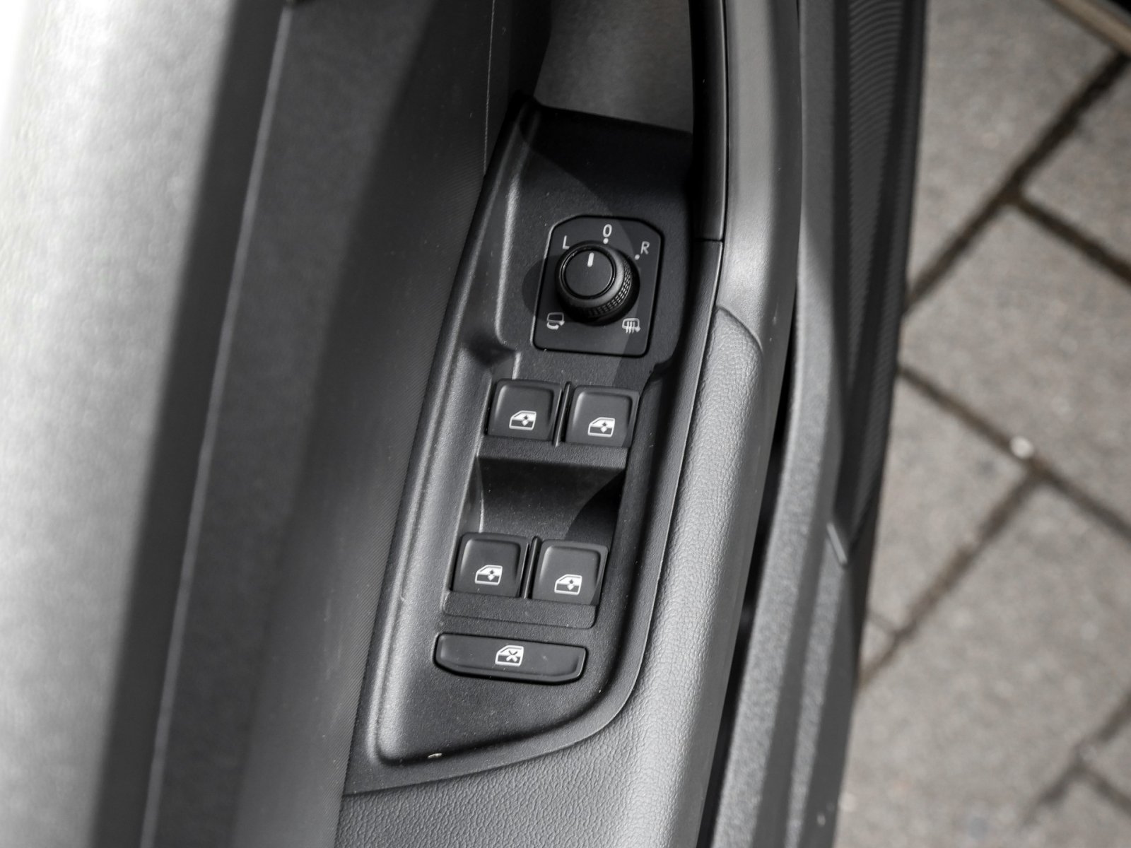 Audi A1 Sportback 30 TFSI S tronic S Line LED+Sportsitze+Kamera+GRA+MMINavi+